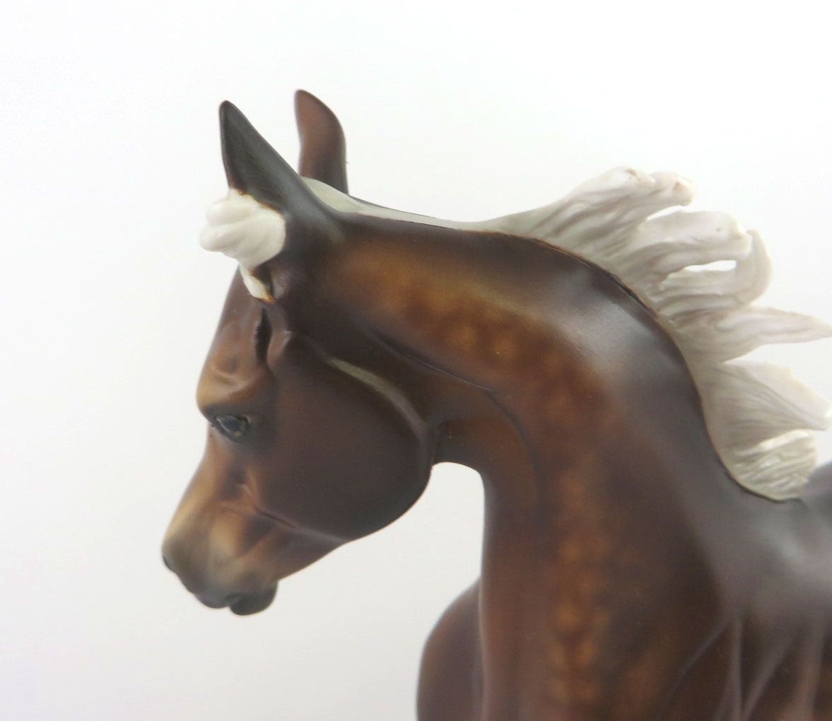 NOBODY&#39;S GHOUL - OOAK CHESTNUT ROAN YEARLING MODEL HORSE BY SHERYL LEISURE MM19