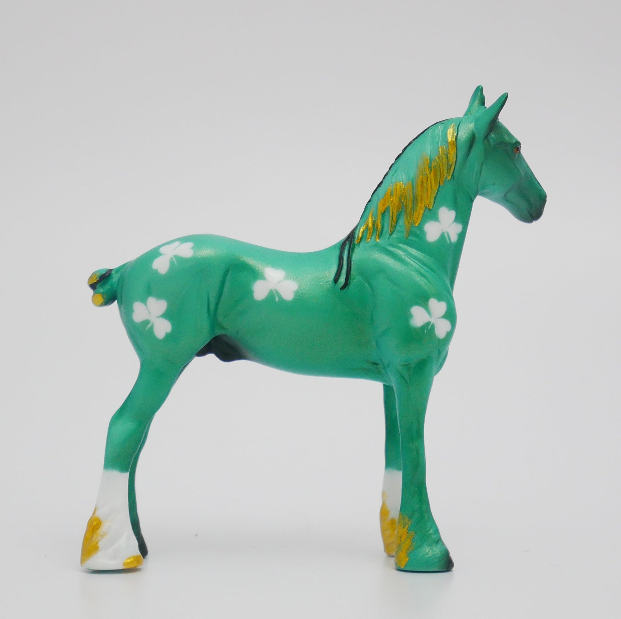 O&#39; EMERALD - OOAK  ST. PATRICKS DAY DECO STANDING DRAFT BY JAS FANNING 3/13/20