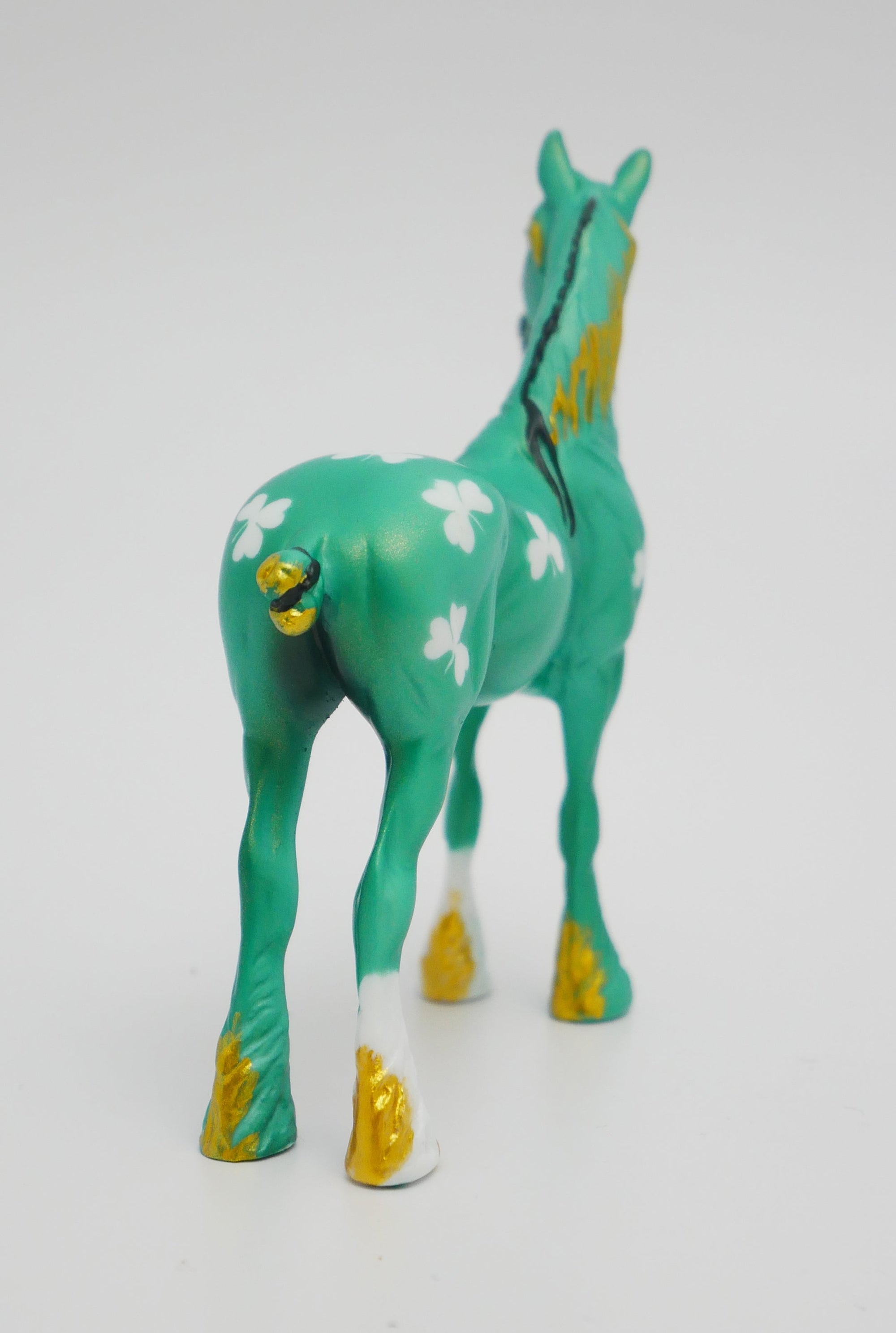 O&#39; EMERALD - OOAK  ST. PATRICKS DAY DECO STANDING DRAFT BY JAS FANNING 3/13/20