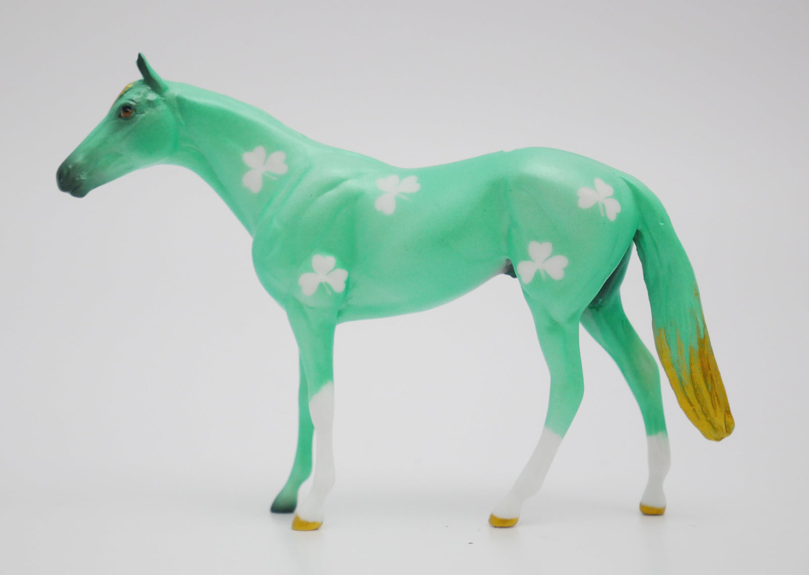 O'TOODLES - OOAK ST. PATRICKS DAY DECO STOCK HORSE CHIP BY JAS FANNING 3/13/20