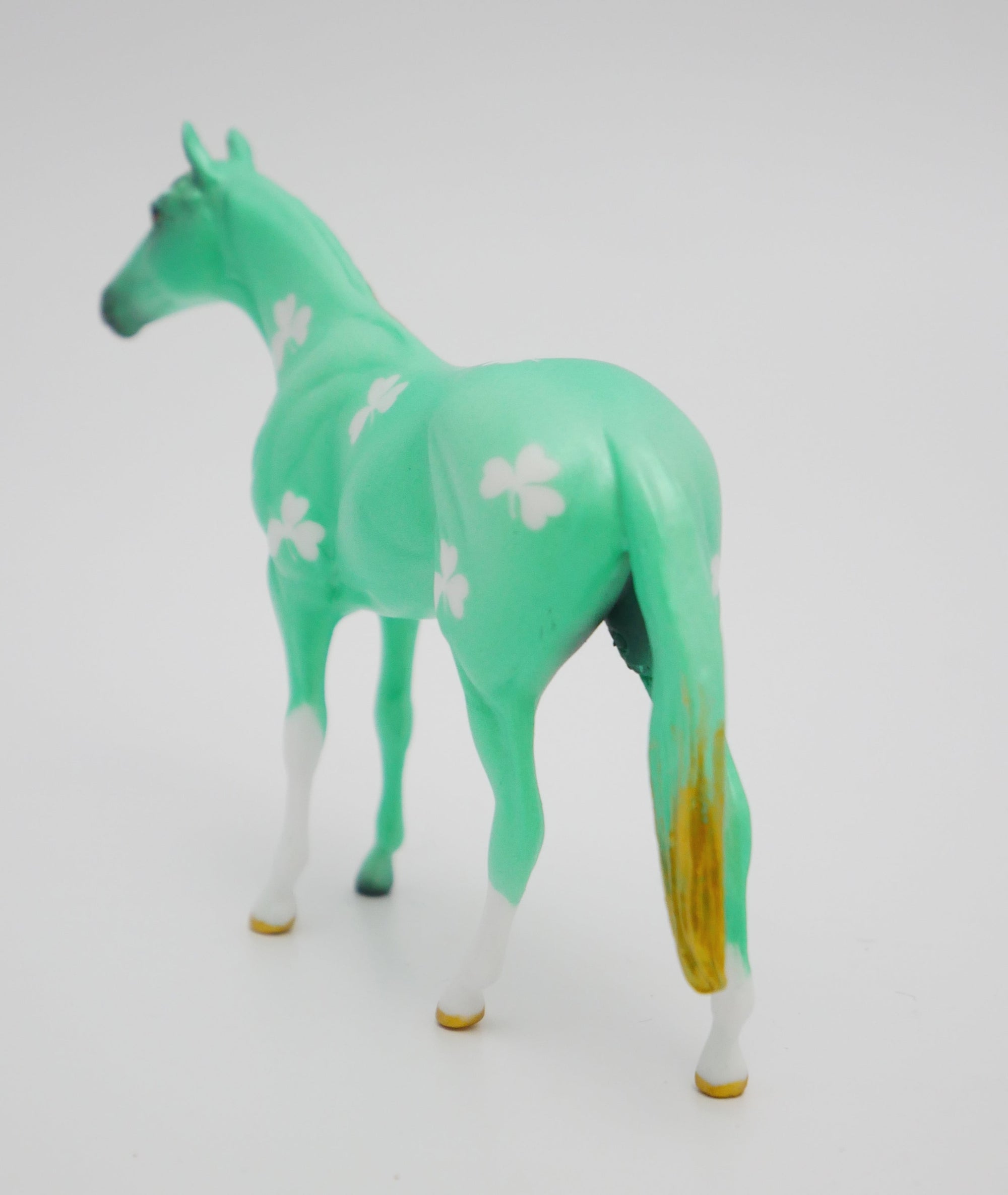 O&#39;TOODLES - OOAK ST. PATRICKS DAY DECO STOCK HORSE CHIP BY JAS FANNING 3/13/20