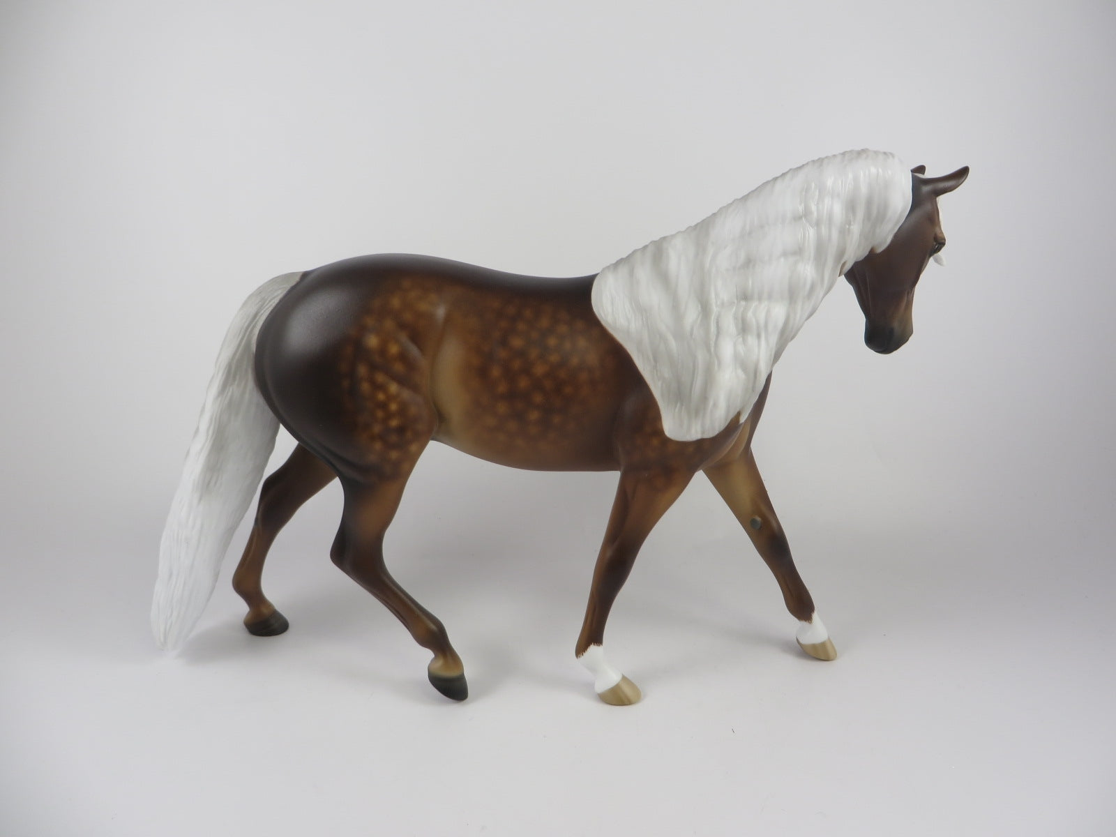 ORANGE I GOURD-GEOUS -DAPPLE CHESTNUT PONY BY SHERYL LEISURE MM 19