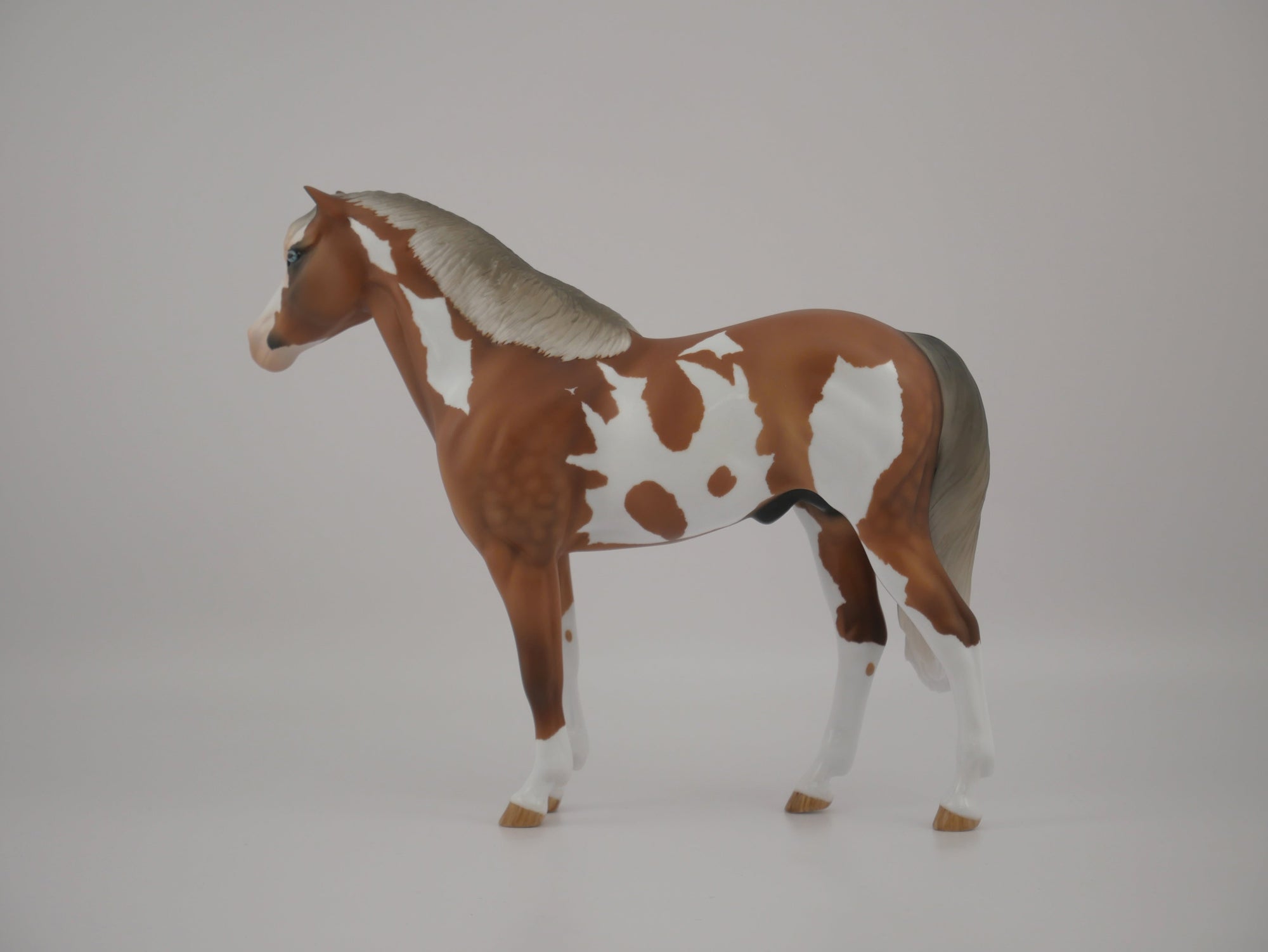 Oregon Mustangs-LE-18 Art of the Horse Finalists Linda Watson EQ 2020