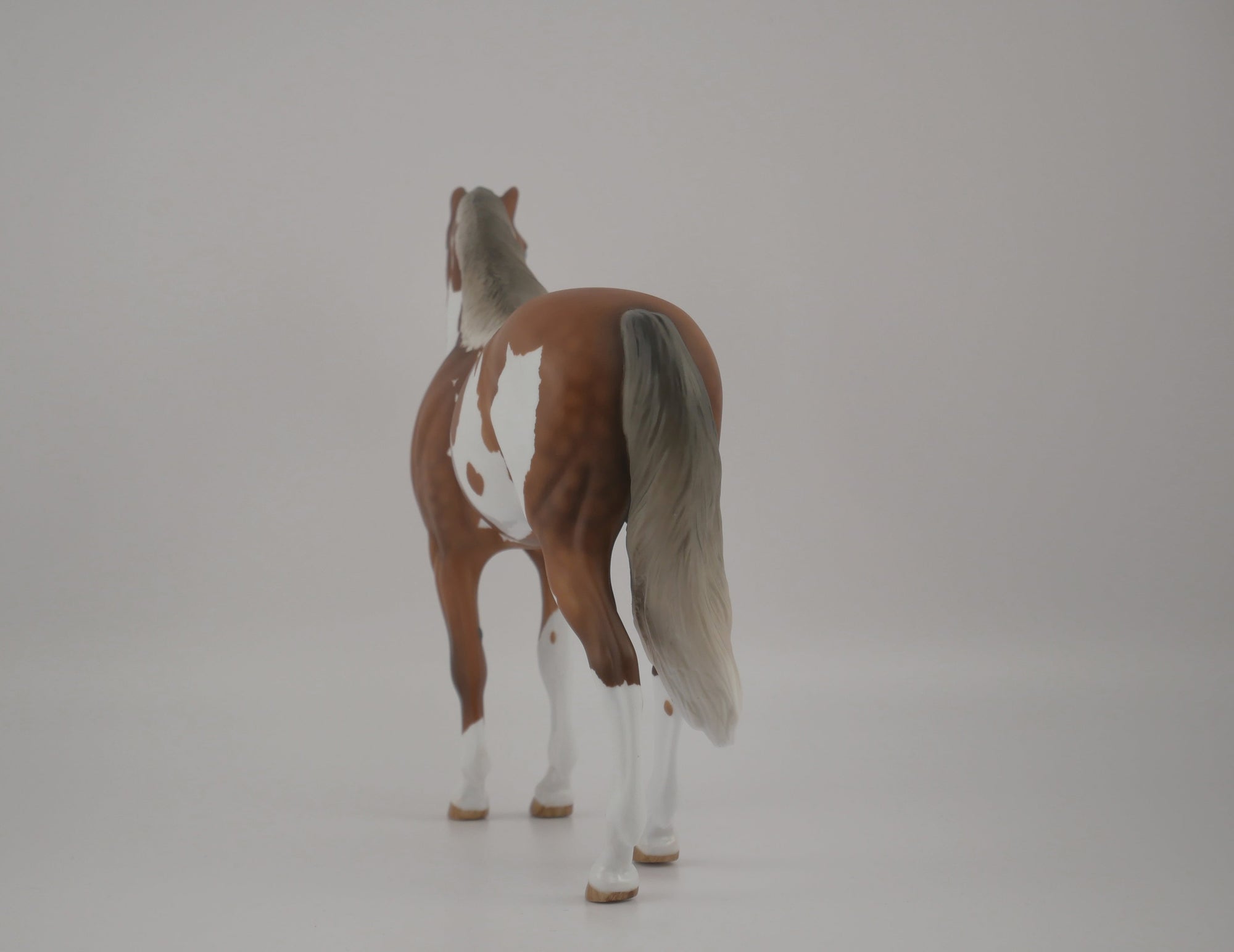 Oregon Mustangs-LE-18 Art of the Horse Finalists Linda Watson EQ 2020