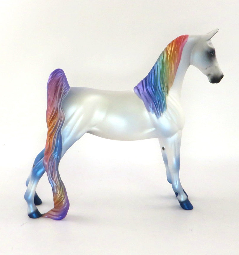 OVER THE RAINBOW - OOAK RAINBOW SADDLEBRED PEBBLES BY AUDREY DIXON WHS19