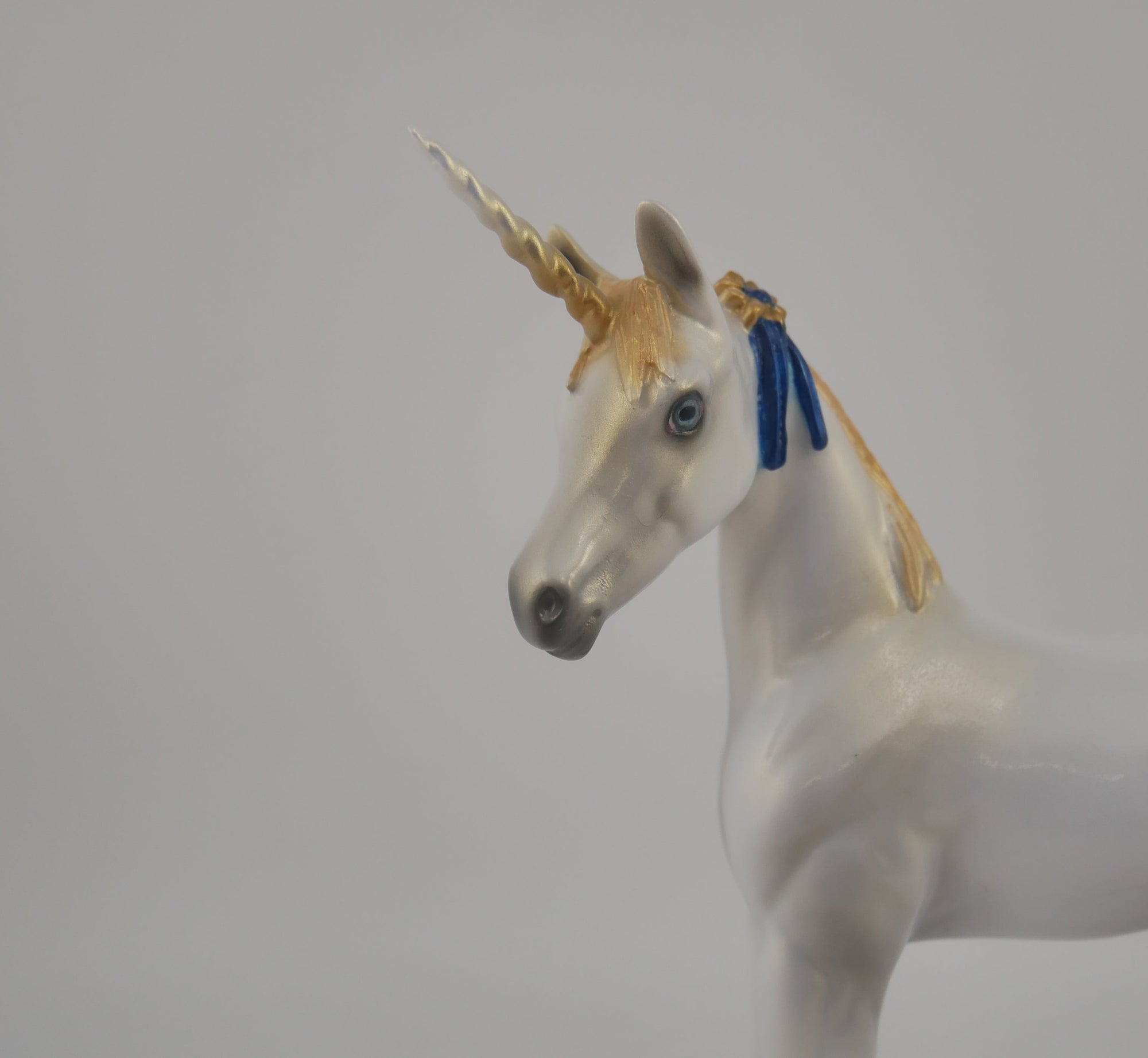 GOLDIE AND GLIMMER -- ARABIAN MARE AND FOAL WHITE UNICORN SET BY DAWN QUICK