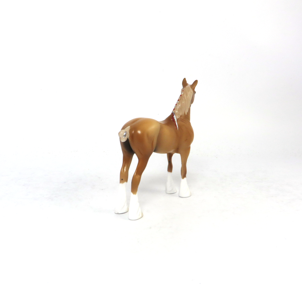 HELMET - OOAK PALOMINO DRAFT CHIP  BY AUDREY DIXON SB19