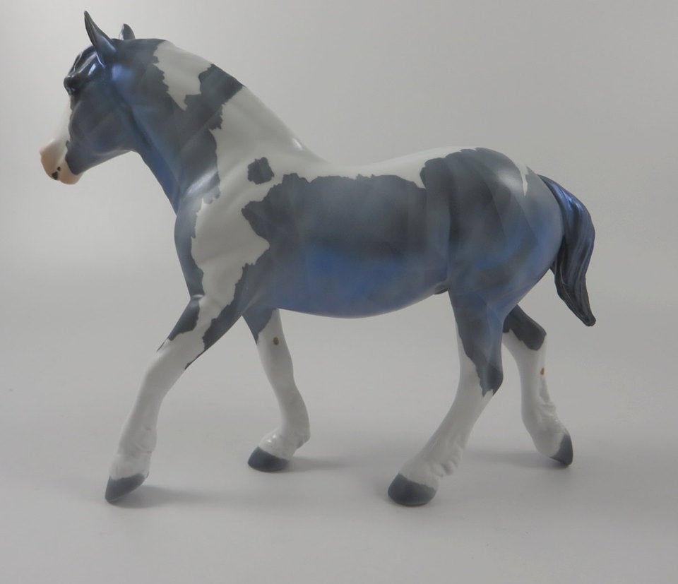 PRECIOUS STONE 2020-STONE LOYALTY SILVER CHALCEDONY  PEBBLES-OPEN