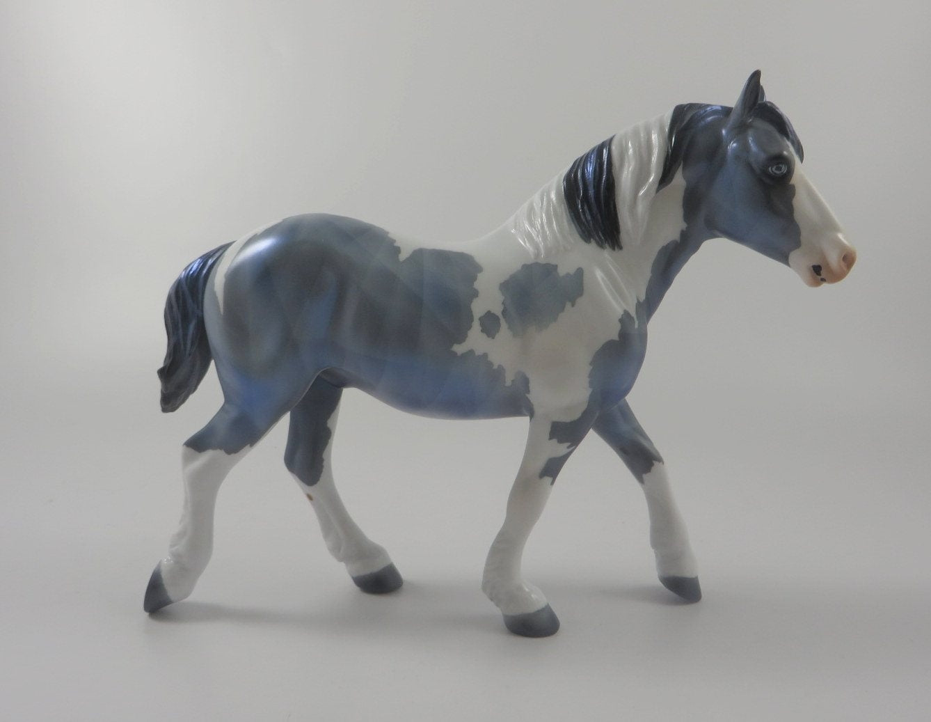 PRECIOUS STONE 2020-STONE LOYALTY SILVER CHALCEDONY  PEBBLES-OPEN