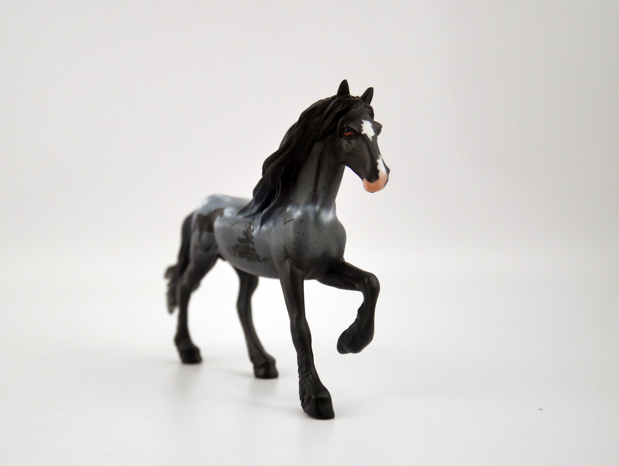 Phatommist-OOAK DECO FRESIAN CHIP BY KAYLA