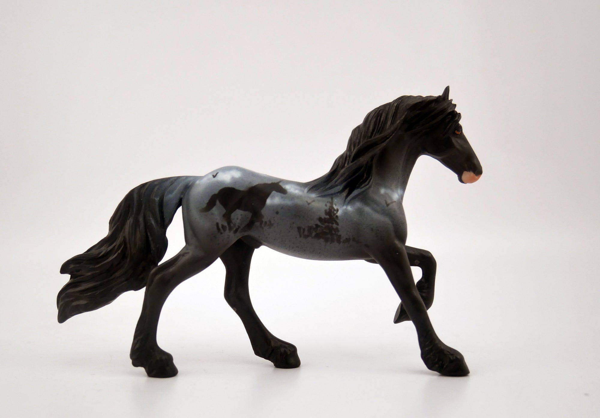 Phatommist-OOAK DECO FRESIAN CHIP BY KAYLA