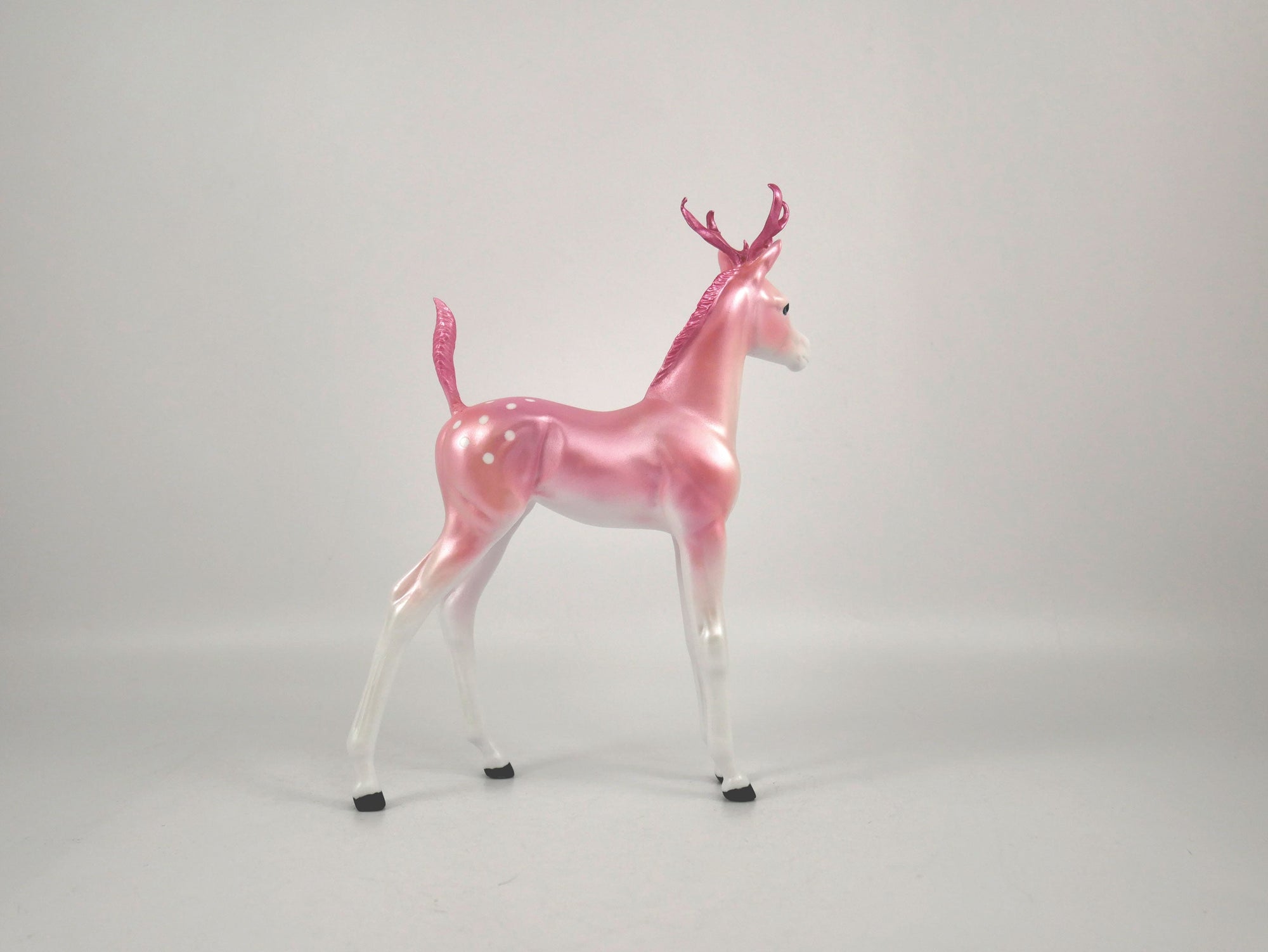 Staffan, Alrik and Thea Deco Deer Set 12/20/20 By Jas Fanning