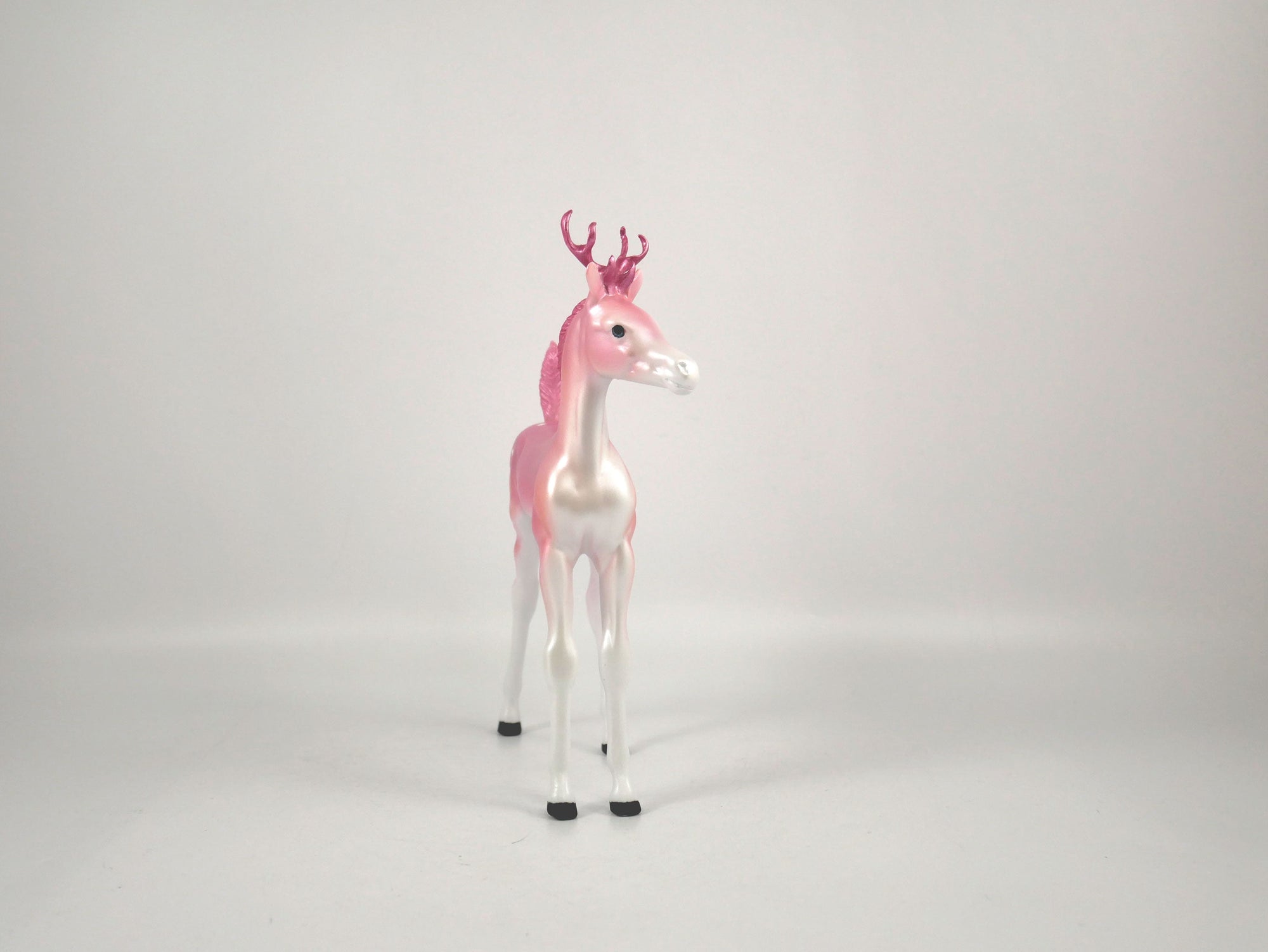 Staffan, Alrik and Thea Deco Deer Set 12/20/20 By Jas Fanning