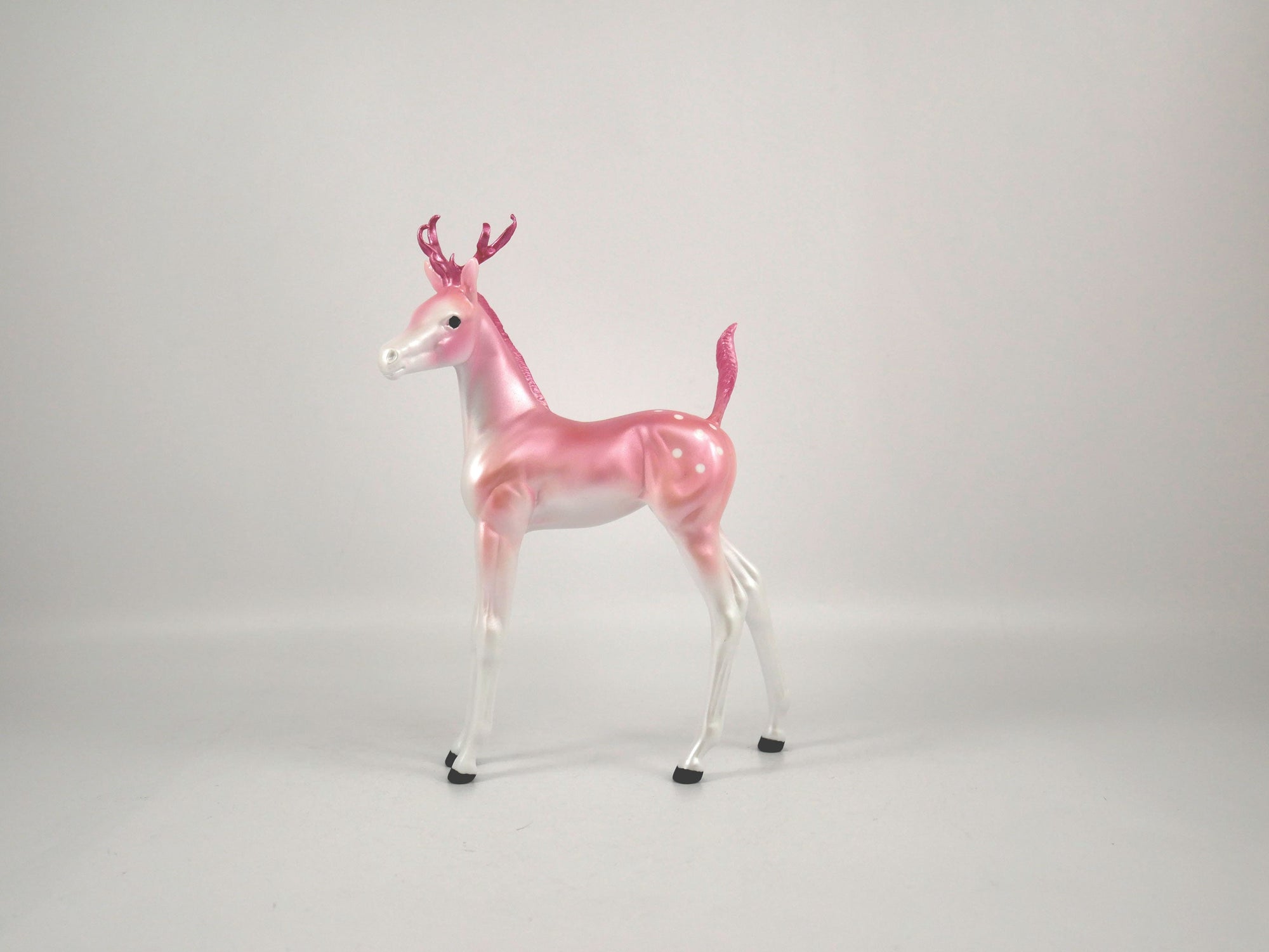 Staffan, Alrik and Thea Deco Deer Set 12/20/20 By Jas Fanning