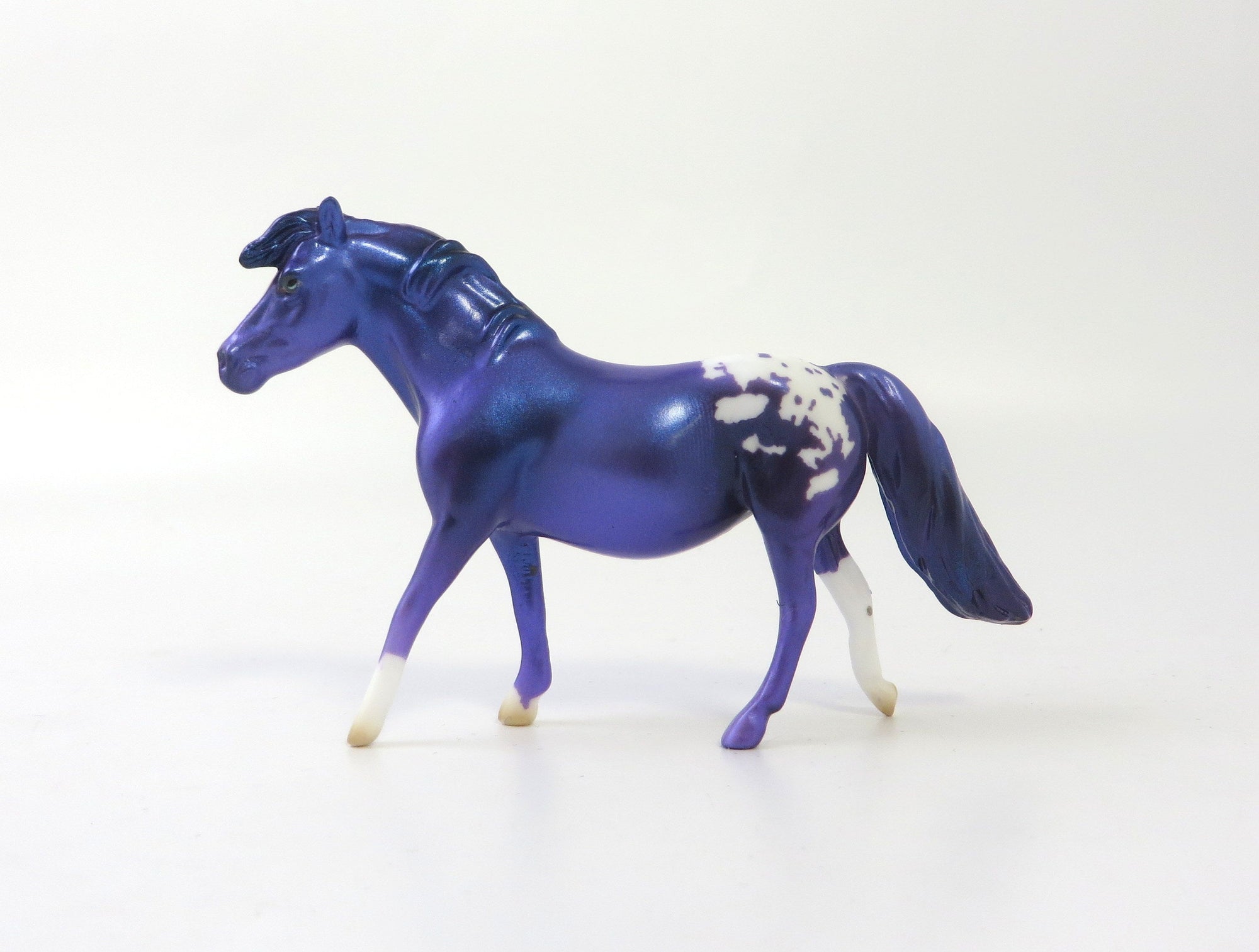 PONY AMETHYST CHIP MODEL HORSE EQ 19