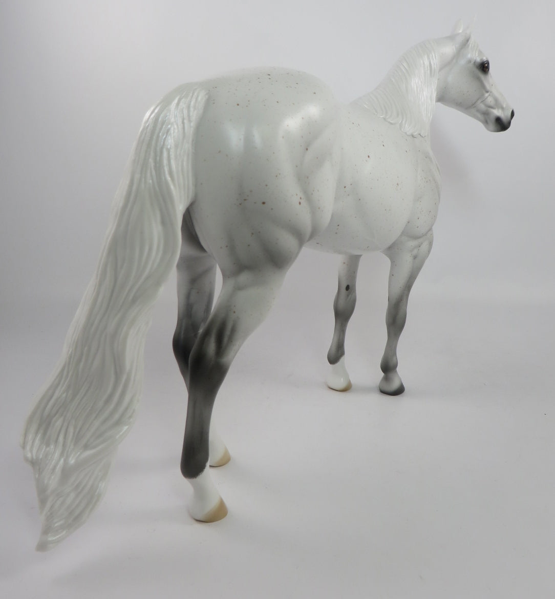POWER SURGE-OOAK FLEABIT GREY ISH MODEL HORSE SB 20