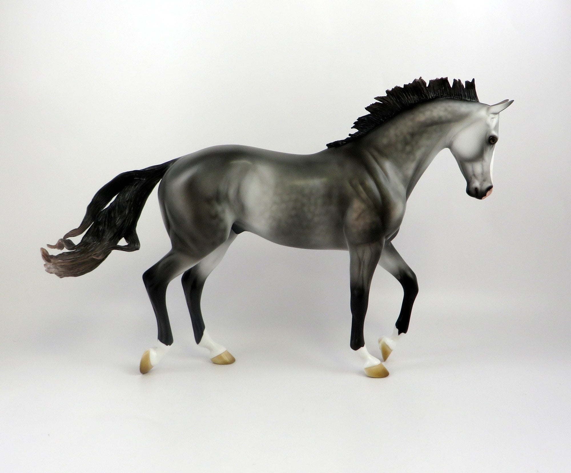 PRINCE WILLIAM-LE-10 DAPPLE ROSE GREY THOROUGHBRED MODEL HORSE EQ 19 CUSTOM
