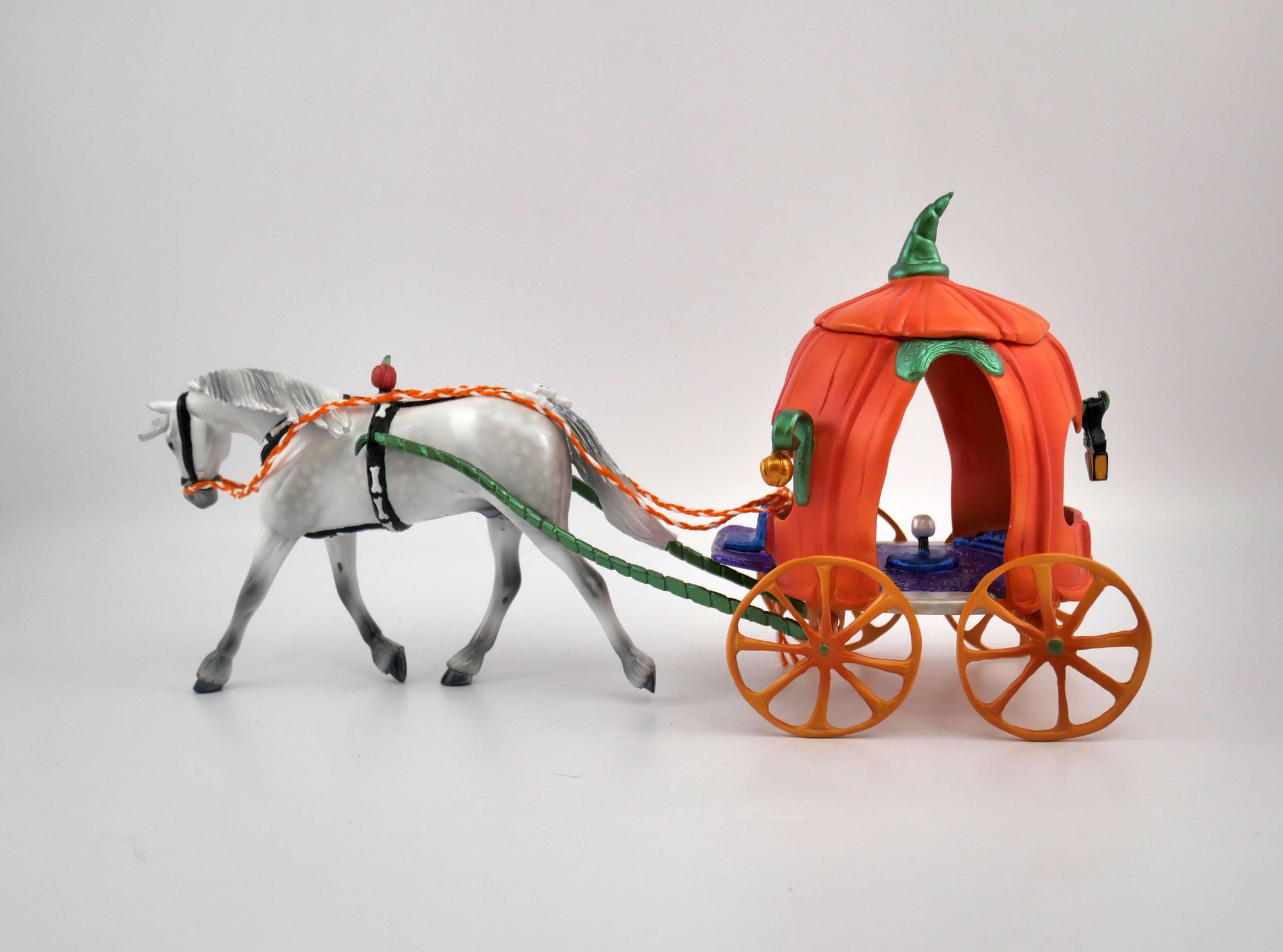 PUMPKINELLA- A OOAK-CARRIAGE CUSTOMISED BY MALLORY AND PAINTED BY AUDREY DIXON MM2020