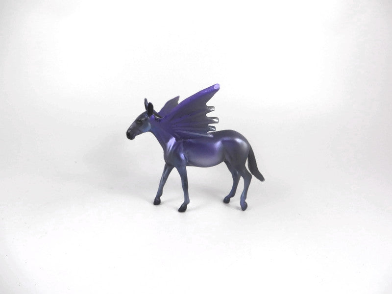 PHANTO -OOAK HALLOWEEN DECORATOR MULE BAT CHIP BY MISSY FOX MM 19