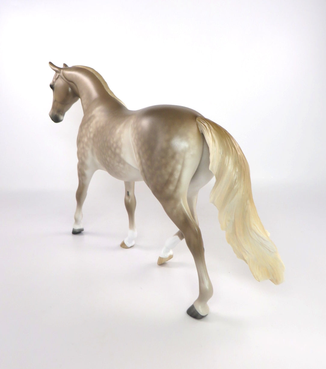 QUATSCH-OOAK STAR DAPPLE LIGHT SORREL PONY MODEL HORSE 2/20/20