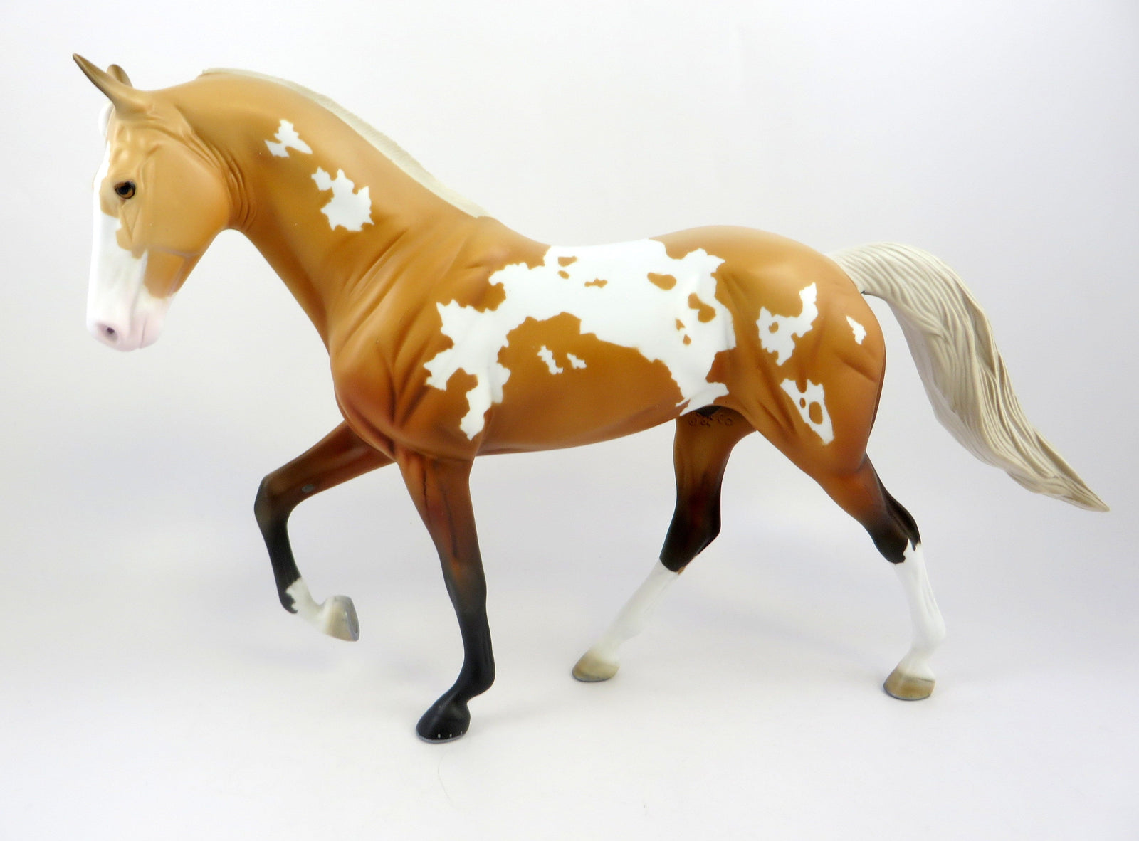 RANDEL-OOAK CHESTNUT TOVERO TWH EQ 2019