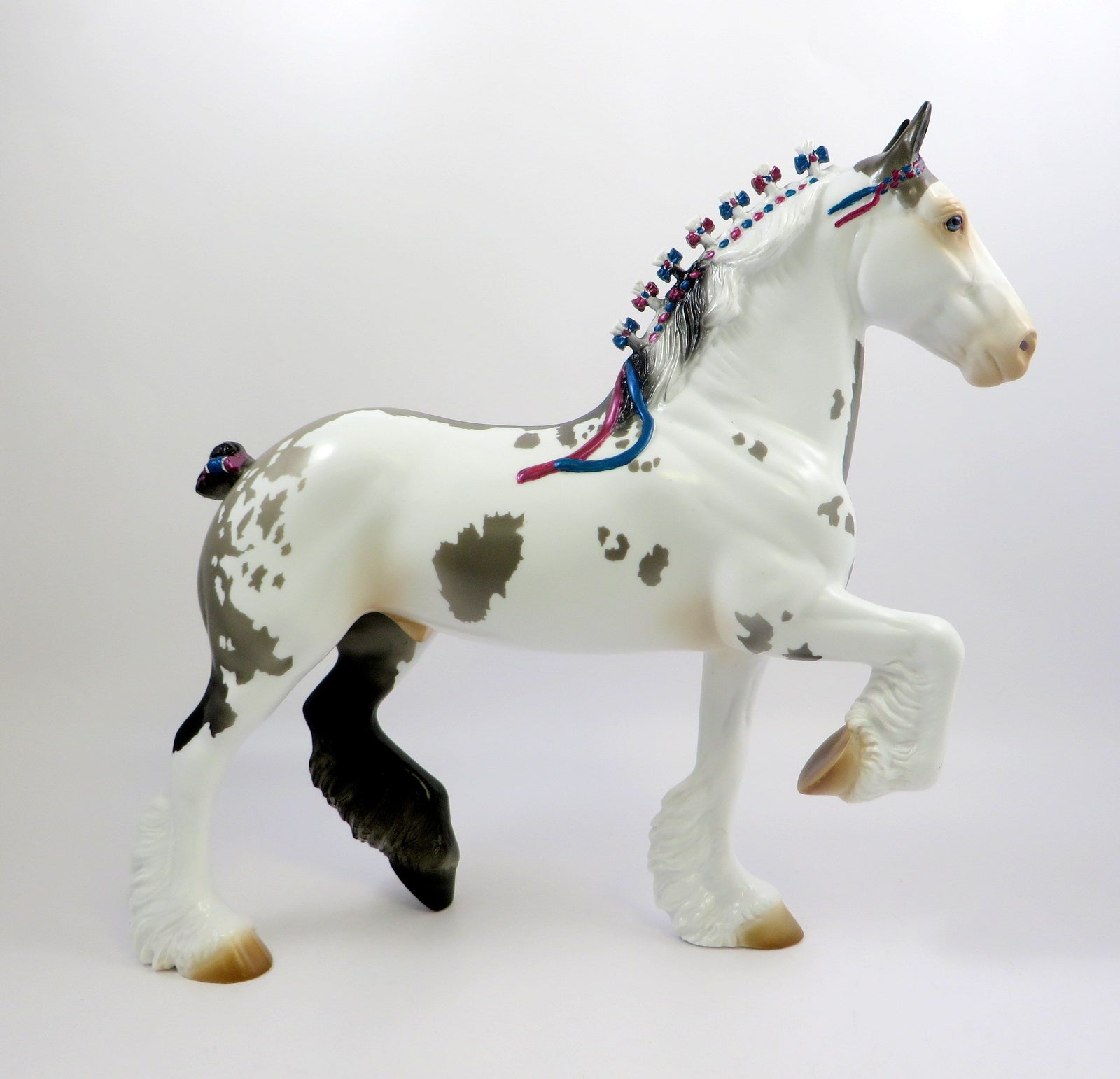 REGAL BEAGLE -- OOAK GRULLA PINTO TROTTING DRAFTER BY AUDREY DIXON EQ19