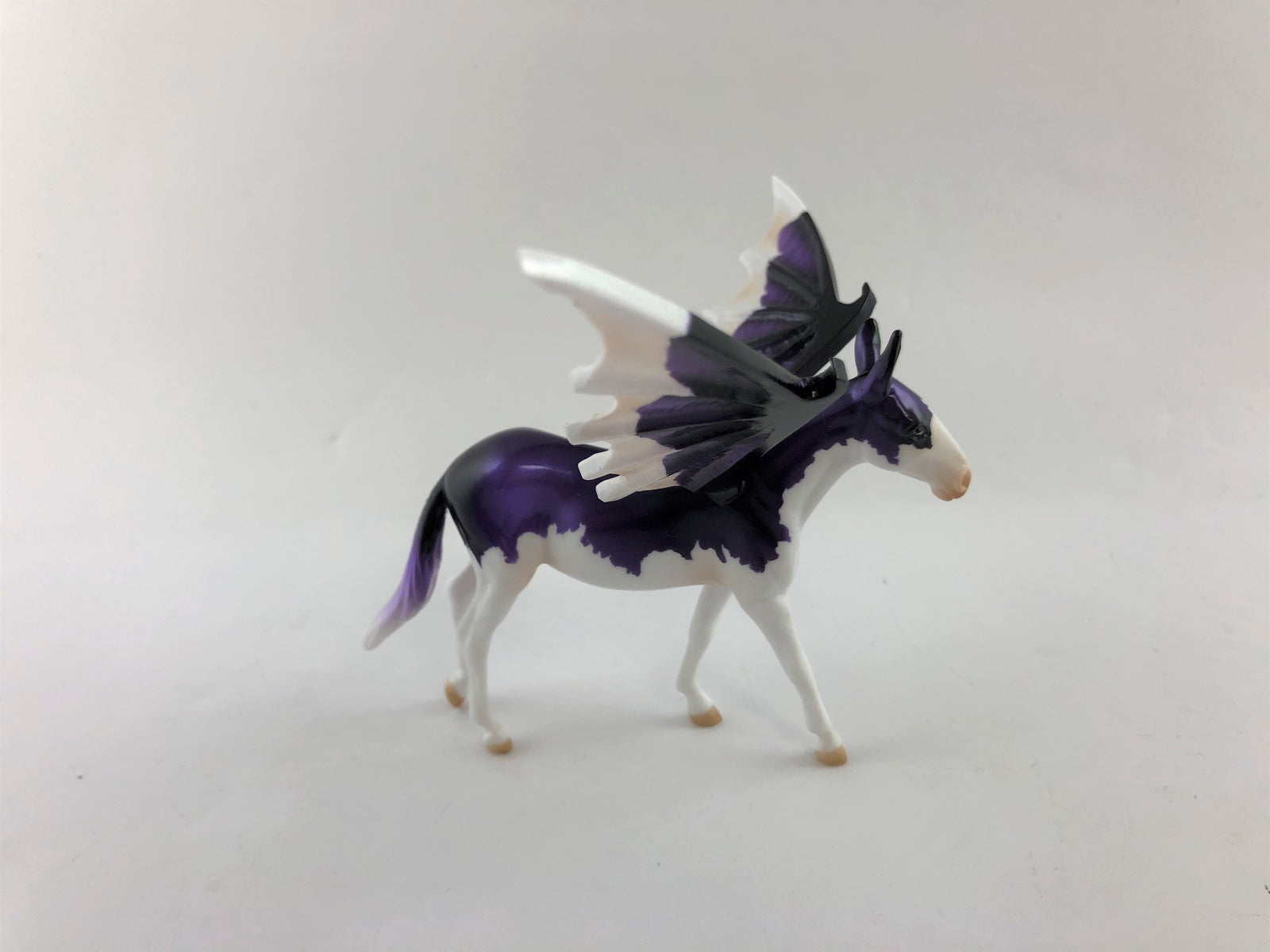 REAPER-OOAK PURPLE SPLASH MULE BAT CHIP DECORATOR BY AUDREY DIXON MM19