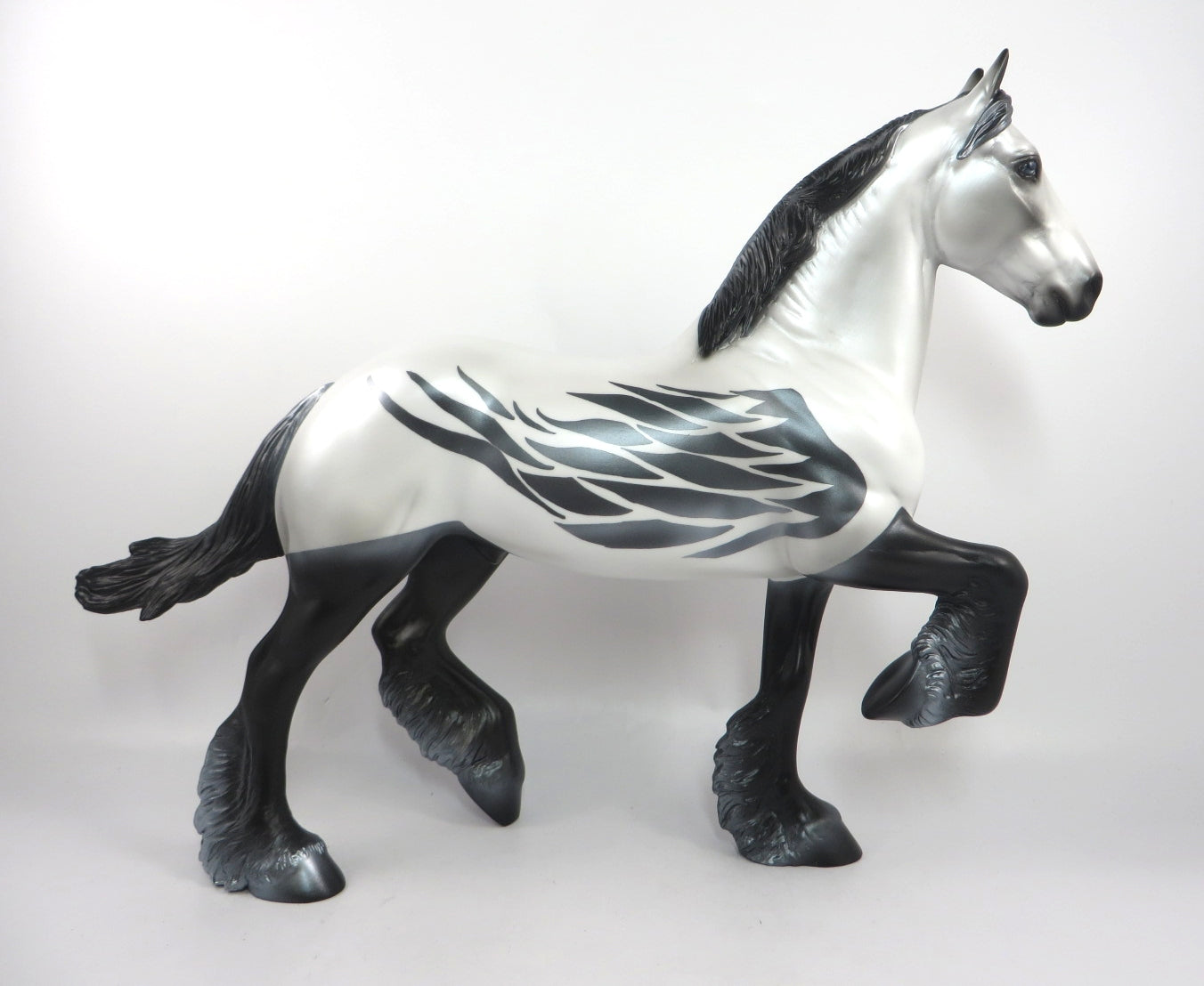 ROGER THE DODGER - OOAK SILVER DECORATOR TROTTING DRAFTER MODEL HORSE SB20
