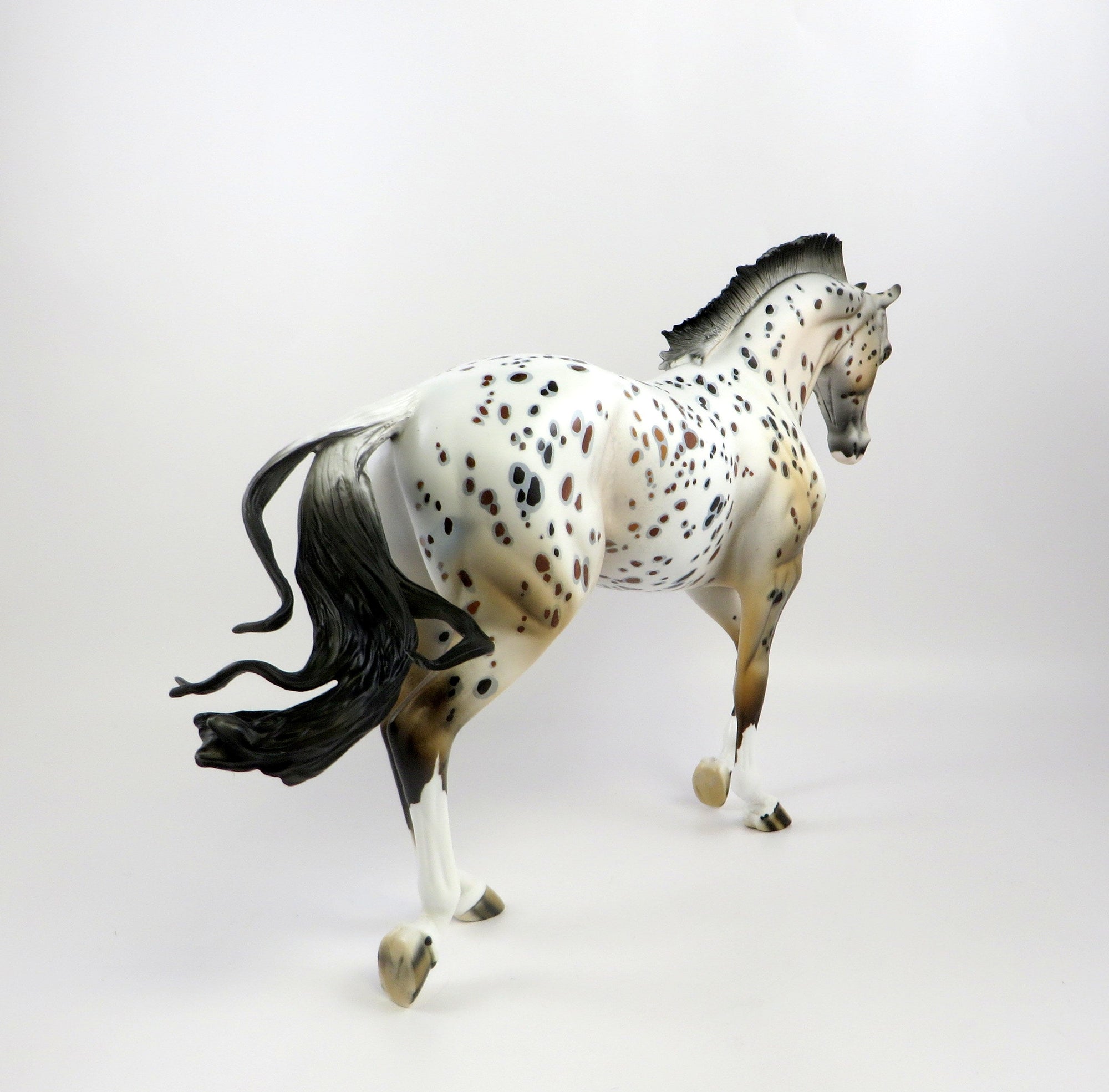 ROHESE-OOAK CHESTNUT LOUD APPALOOSA THOROUGHBRED MODEL HORSE EQ 19