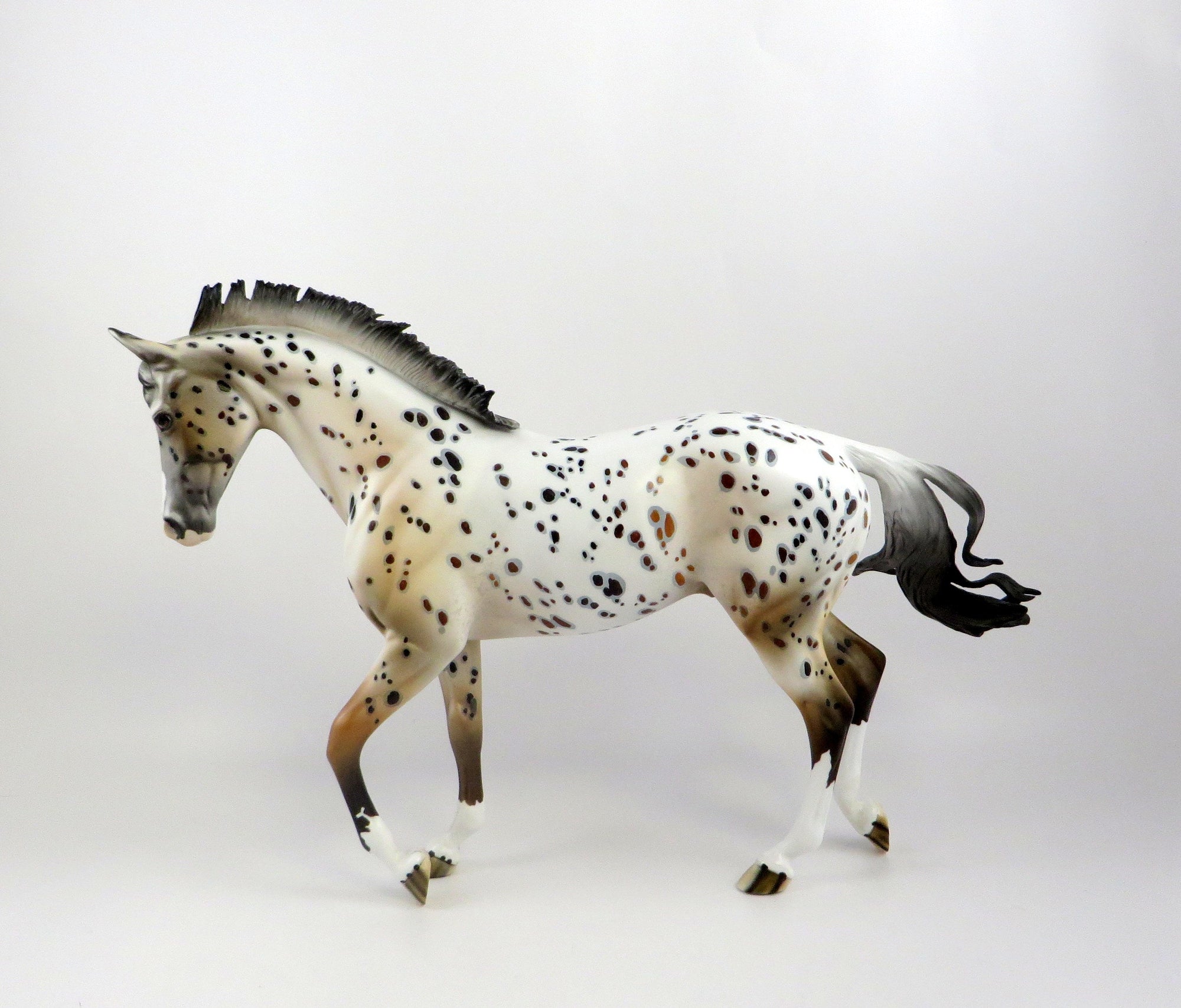 ROHESE-OOAK CHESTNUT LOUD APPALOOSA THOROUGHBRED MODEL HORSE EQ 19