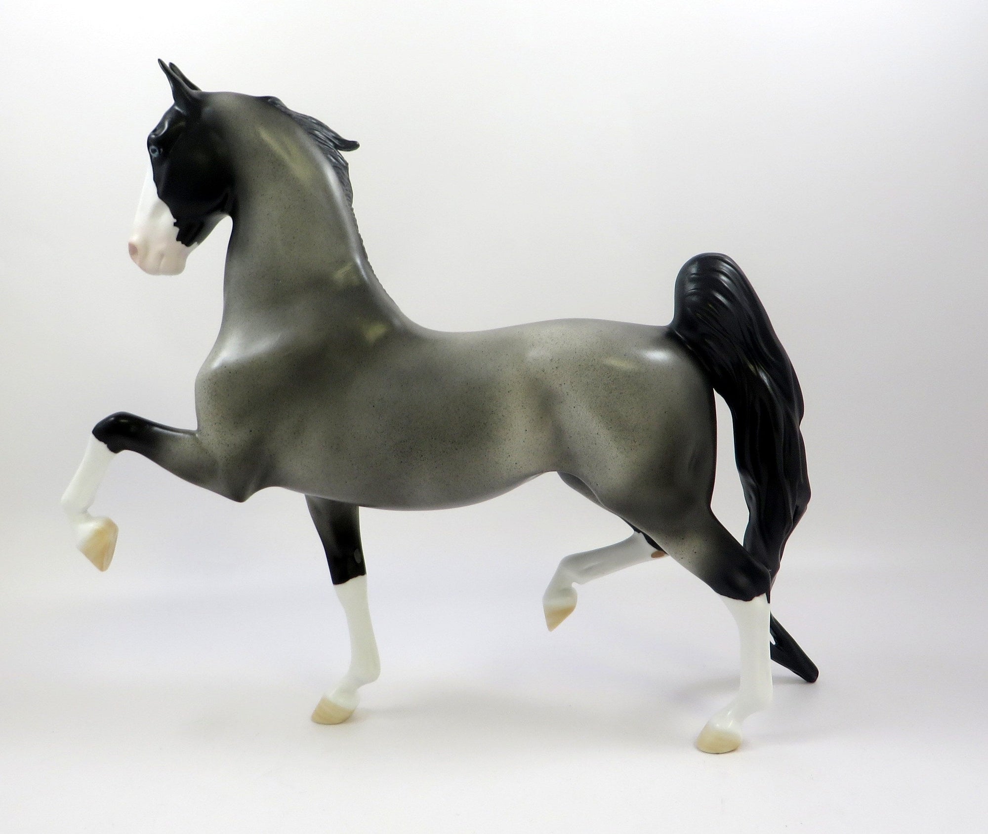 ROYAL BLUE - OOAK BLUE ROAN  SADDLEBRED BY AUDREY DIXON EQ19