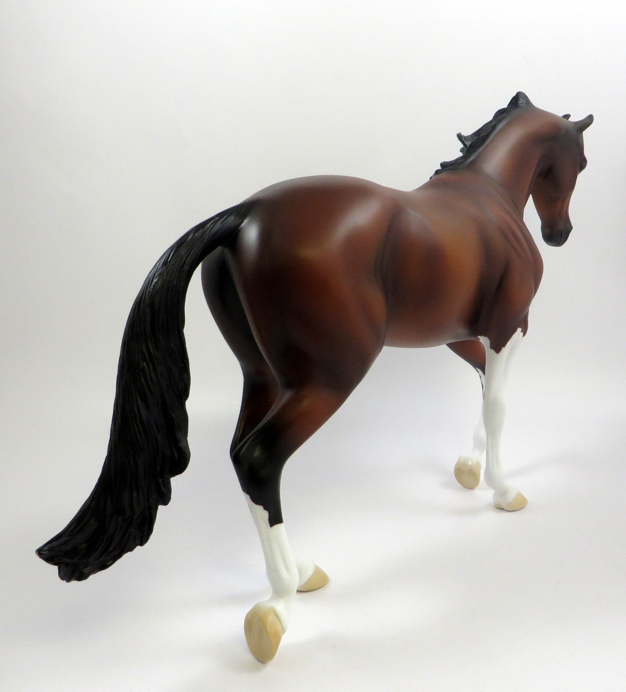 ROYAL DANCER-OOAK BAY THOROUGHBRED MODEL HORSE EQ 2019