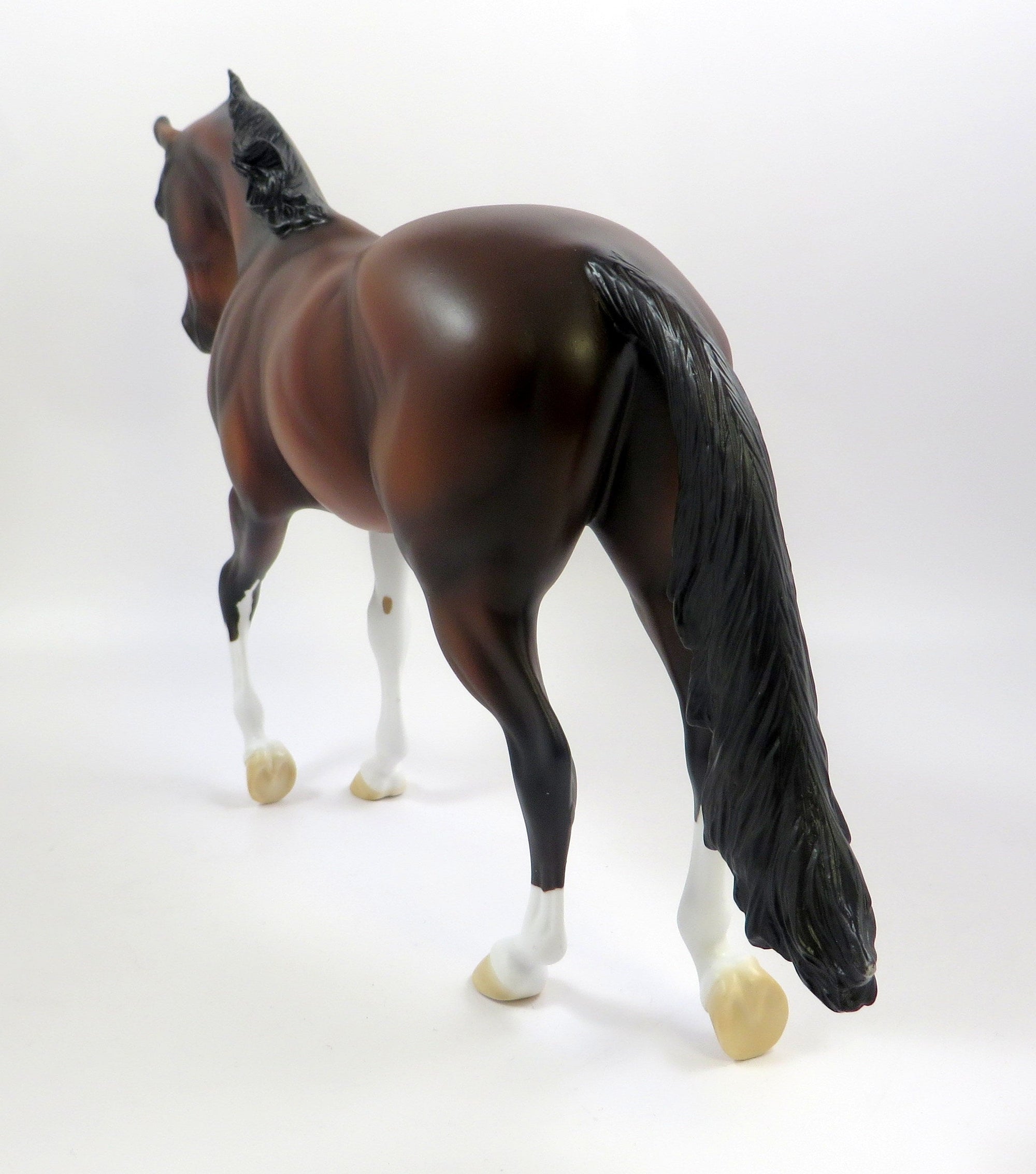ROYAL DANCER-OOAK BAY THOROUGHBRED MODEL HORSE EQ 2019