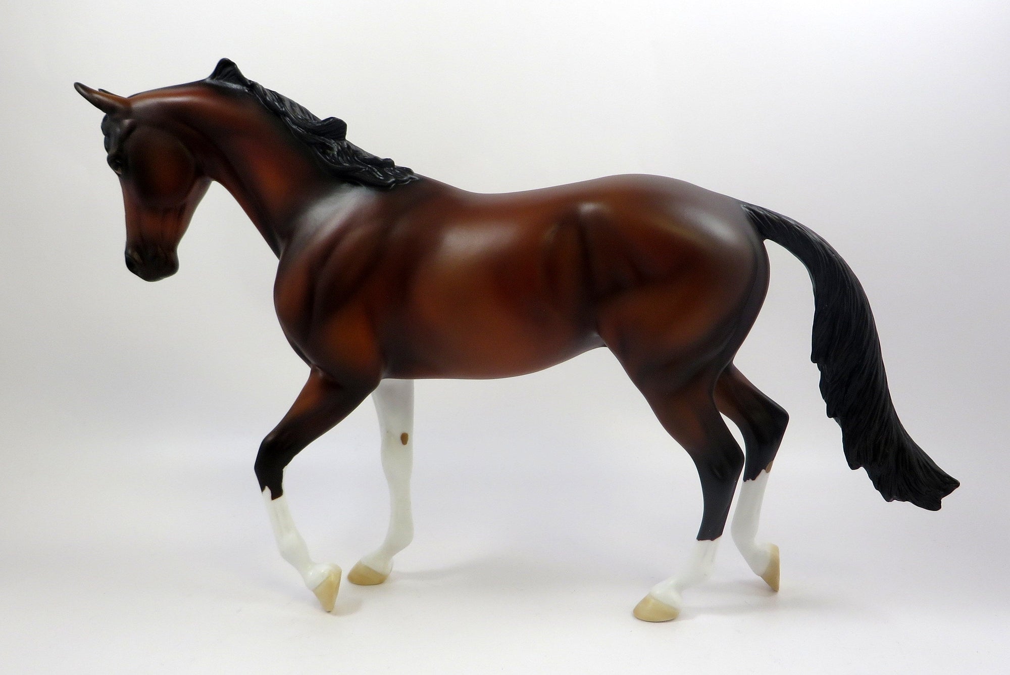 ROYAL DANCER-OOAK BAY THOROUGHBRED MODEL HORSE EQ 2019