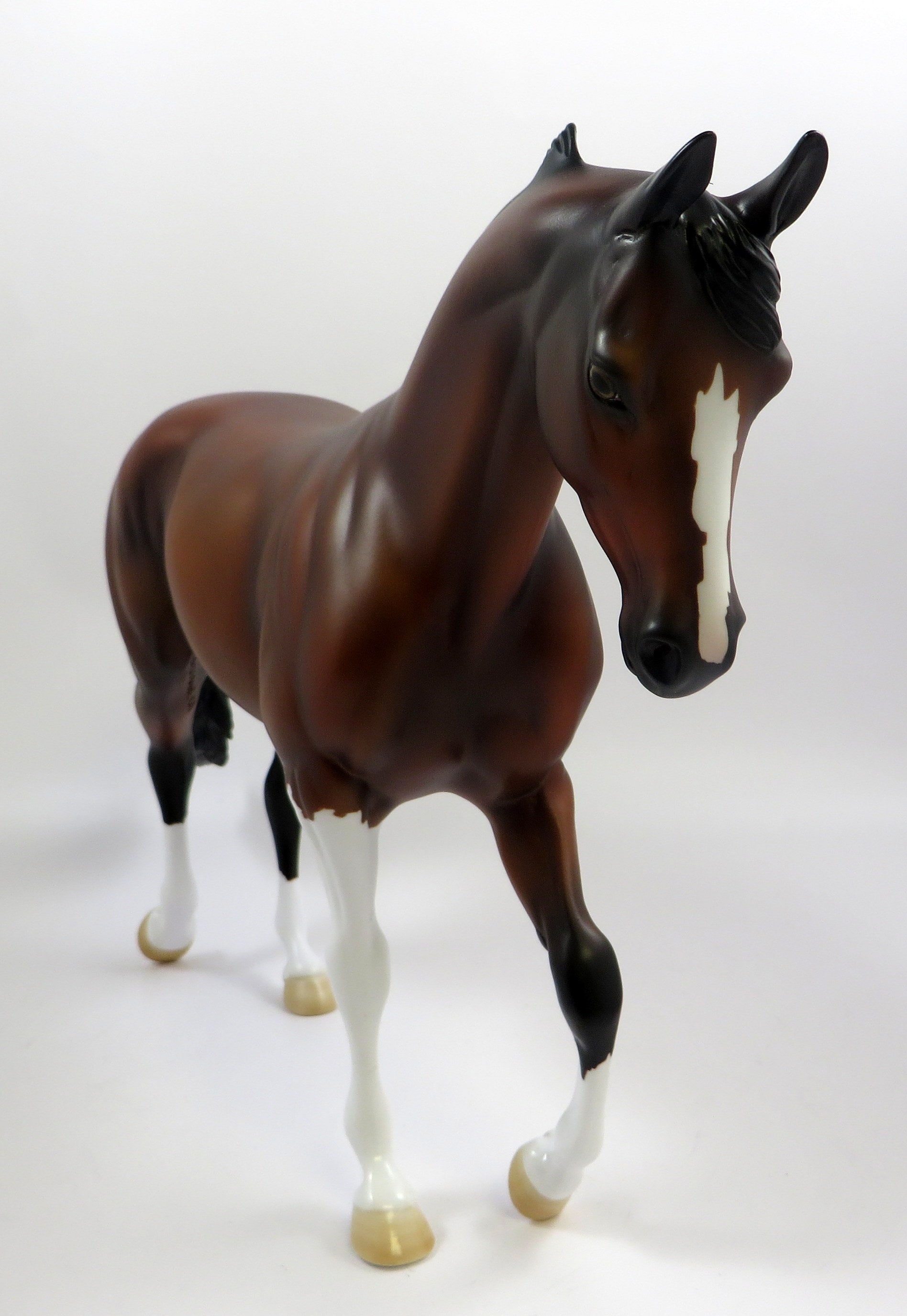 ROYAL DANCER-OOAK BAY THOROUGHBRED MODEL HORSE EQ 2019