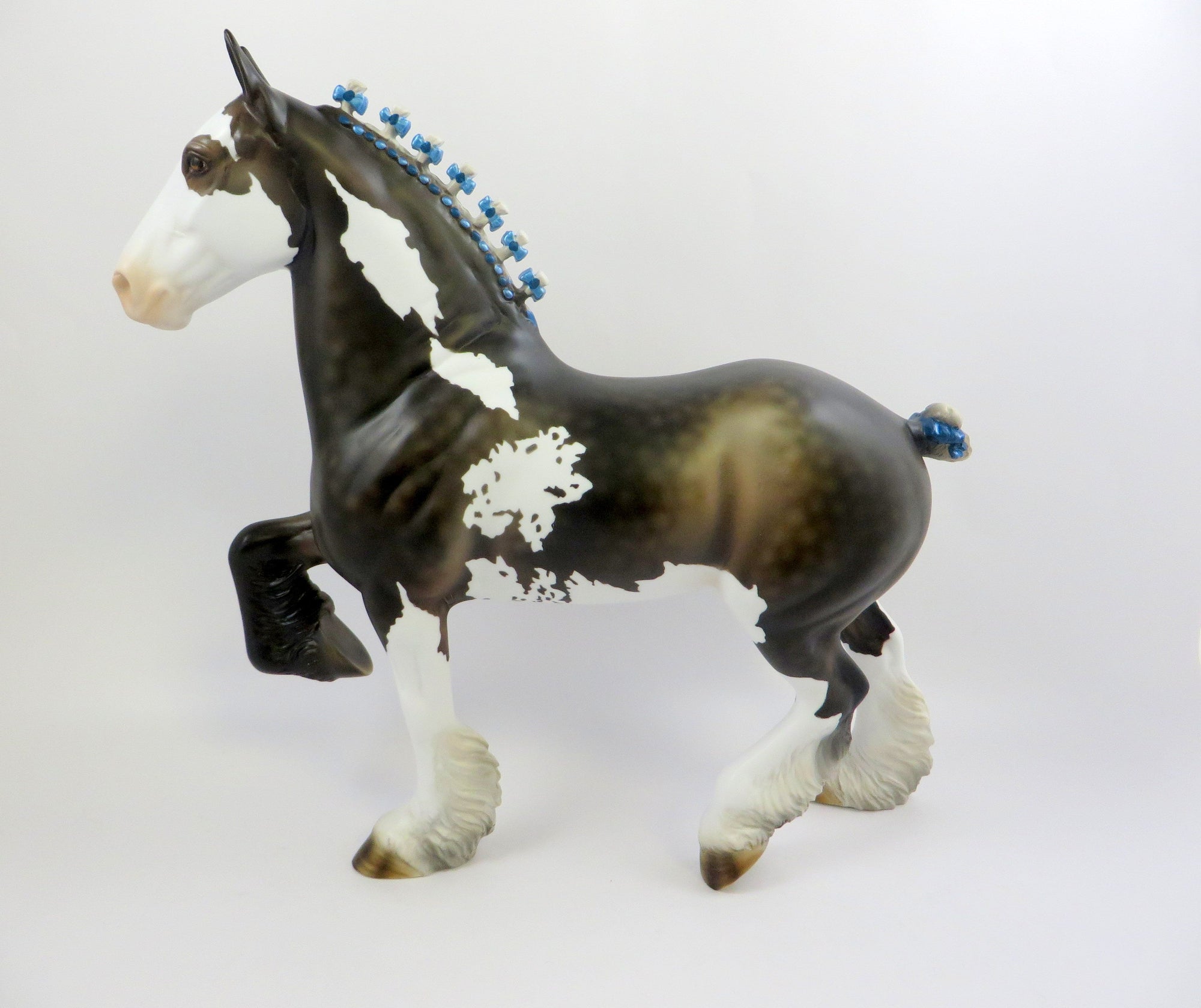 ROYAL JEWELS-OOAK DAPPLE BUCKSKIN TROTTING DRAFTER MODEL HORSE EQ 2019