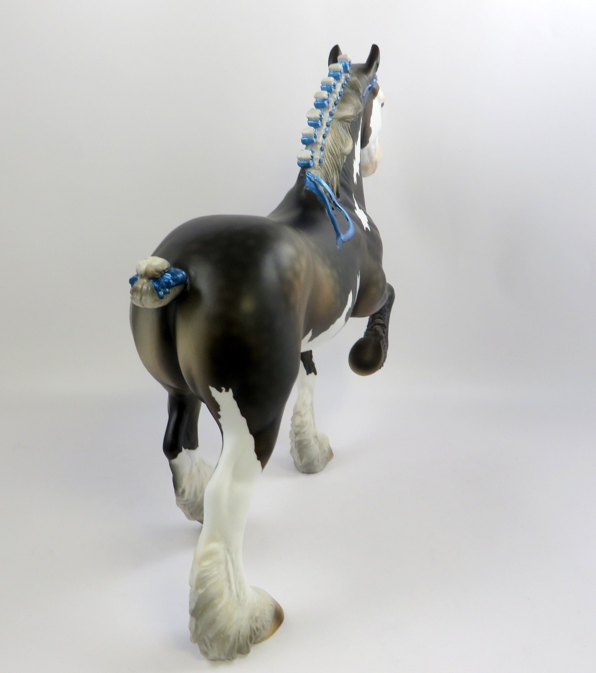 ROYAL JEWELS-OOAK DAPPLE BUCKSKIN TROTTING DRAFTER MODEL HORSE EQ 2019