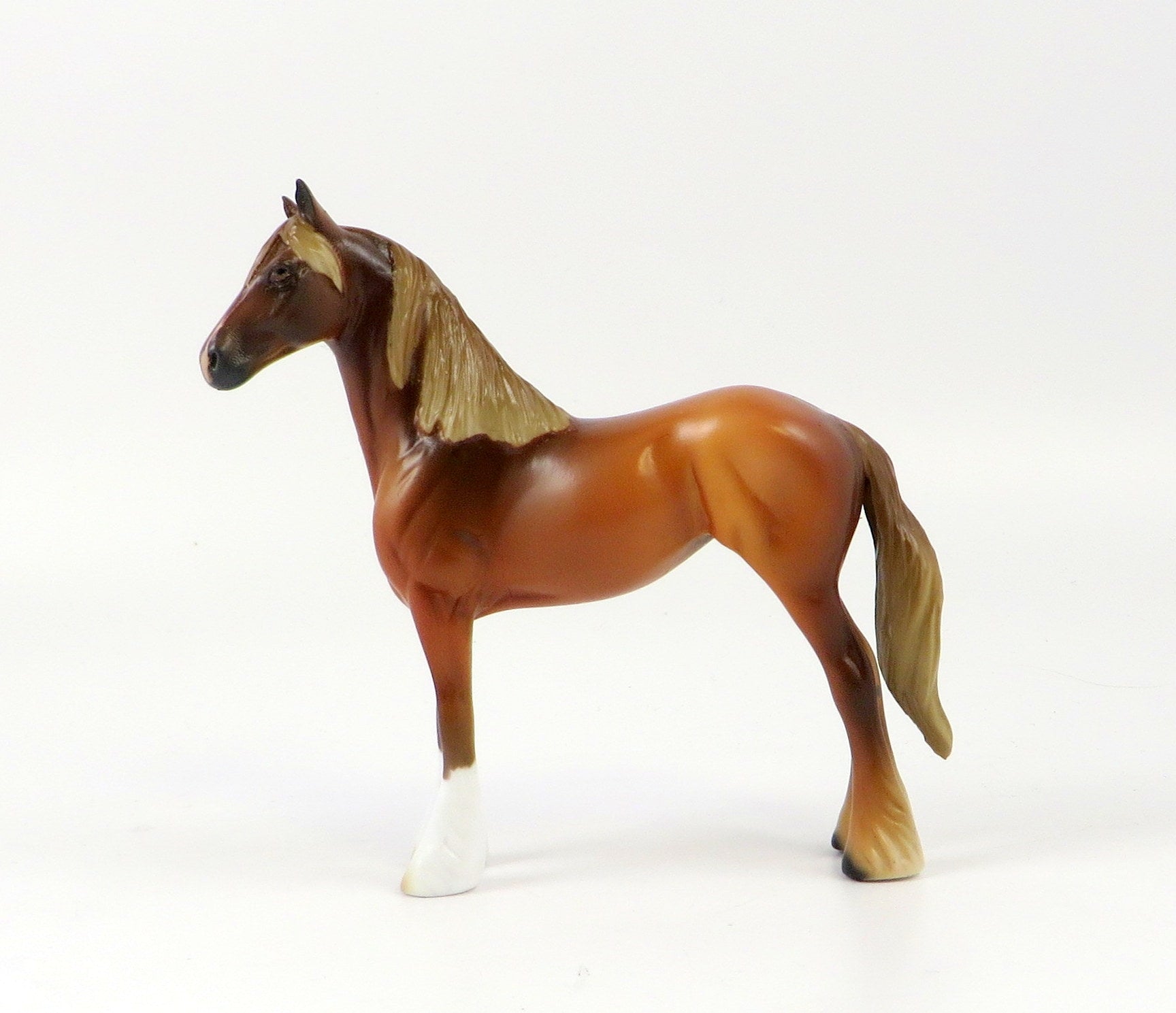 ROYSE-OOAK FLAXEN CHESTNUT STANDING DRAFT CHIP MODEL HORSE EQ 19