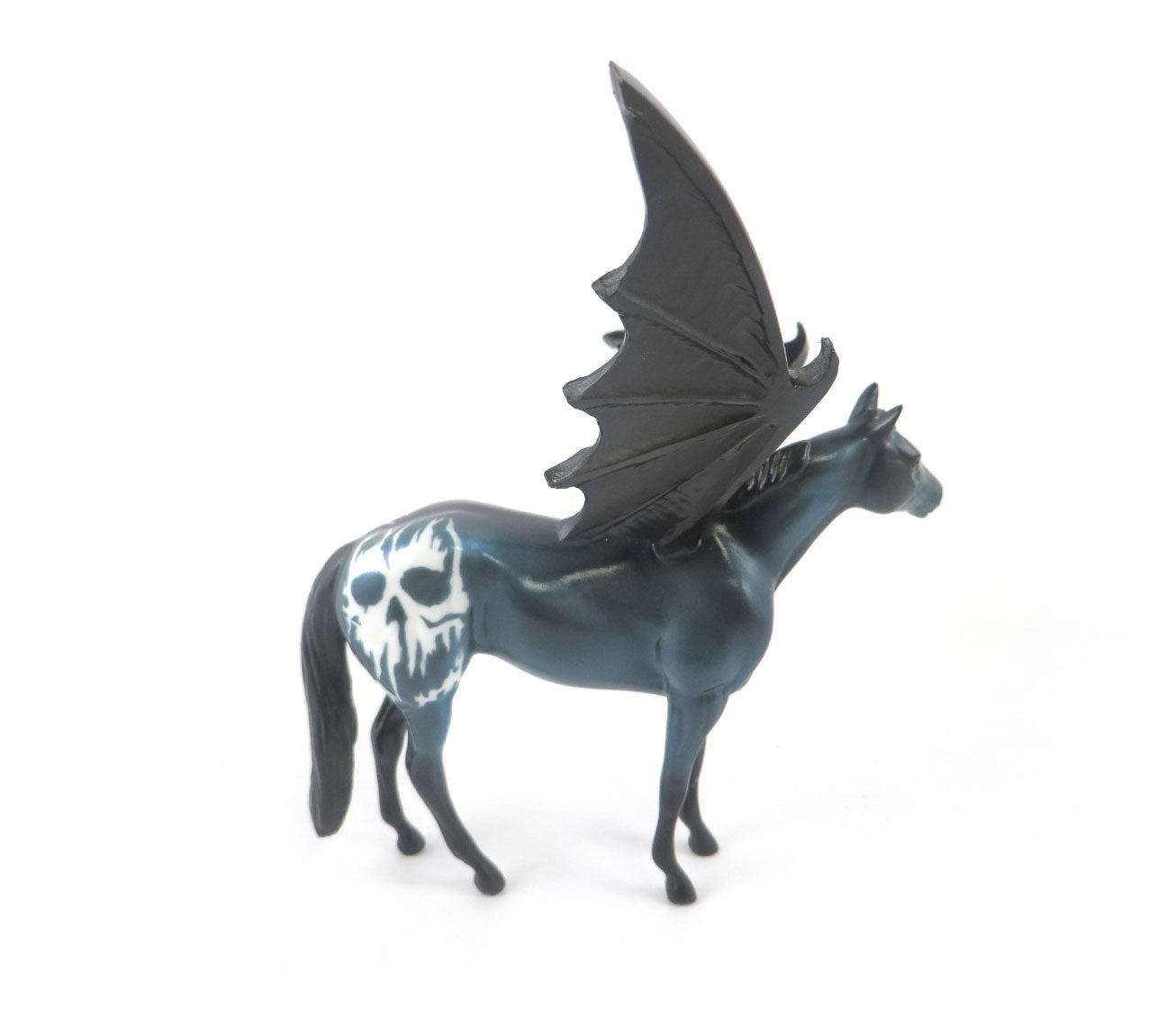 RUNE-OOAK BLUE STOCK BAT CHIP DECORATOR BY KAYLA WESSE MM19