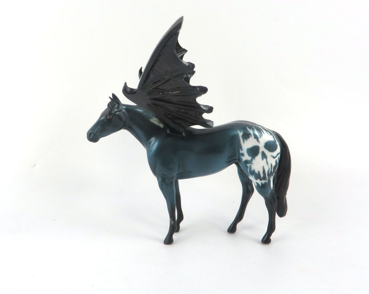 RUNE-OOAK BLUE STOCK BAT CHIP DECORATOR BY KAYLA WESSE MM19