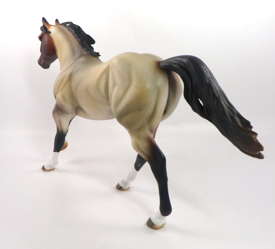 SANDMAN-OOAK BAY ROAN FOUNDATION QUARTER HORSE MODEL HORSE 1/3/2020
