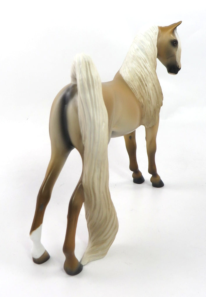SAVANA-OOAK PALOMINO SADDLEBRED MODEL HORSE 12/27/19