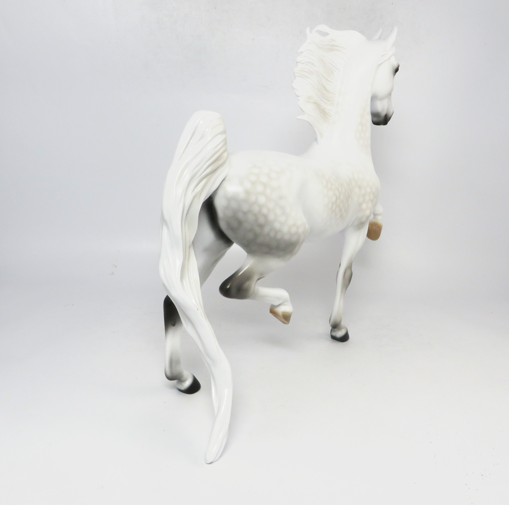 TACKLE- LE-5 DAPPLED GREY  SADDLEBRED BY AUDREY DIXON SB19