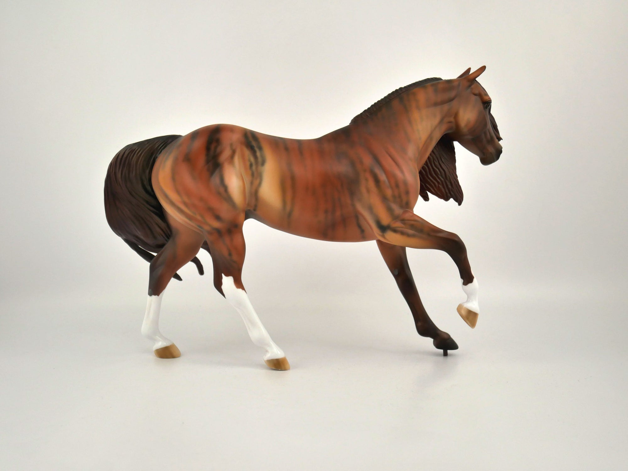 SCARECROW-LE-15-CHESTNUT BRINDLE BY DAWN QUICK MM 2020