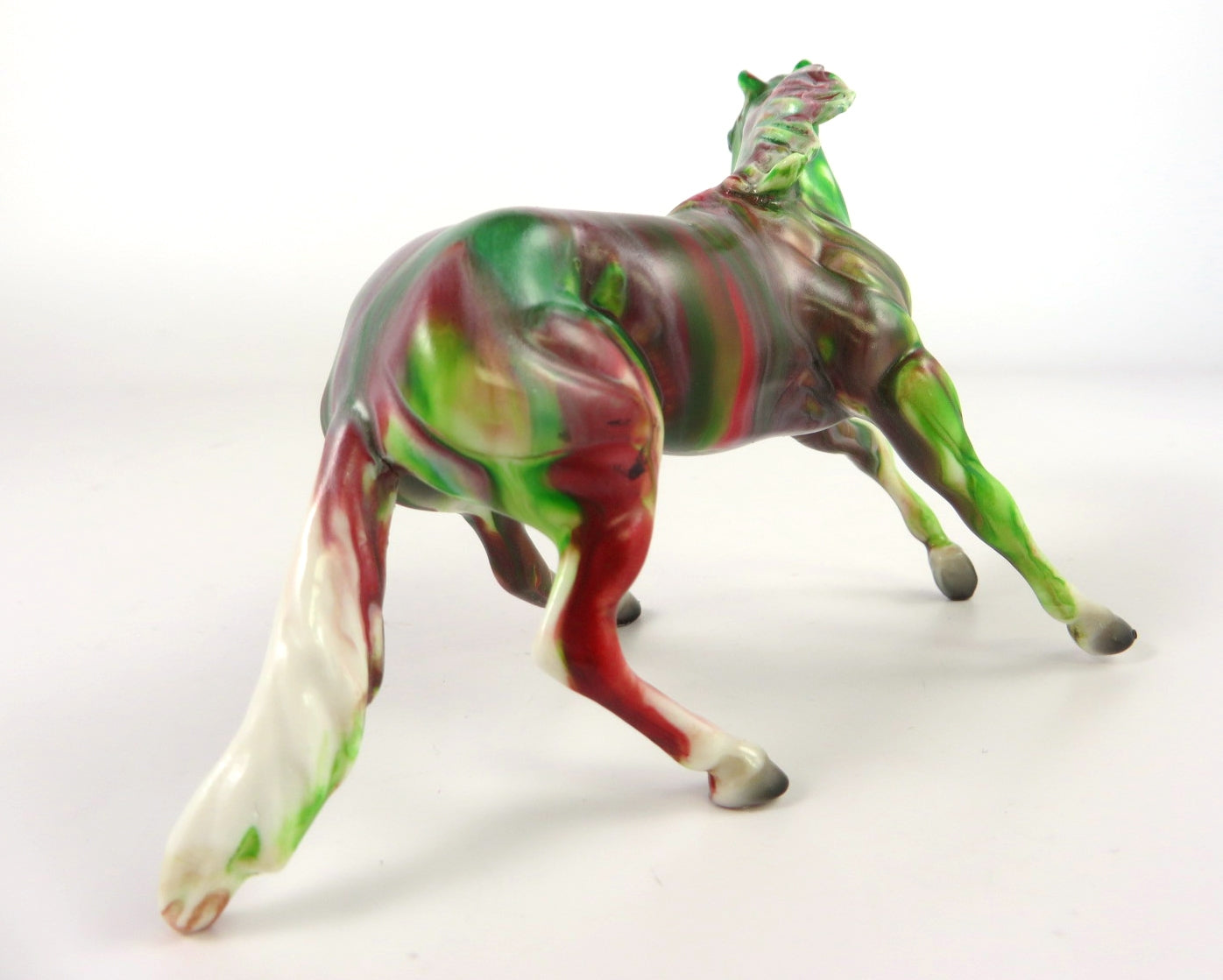 SCARLET RED-GREEN CUTTER CHIP -OOAK   DECORATOR CUTTER CHIP BY KAYLA WESSE WHS19