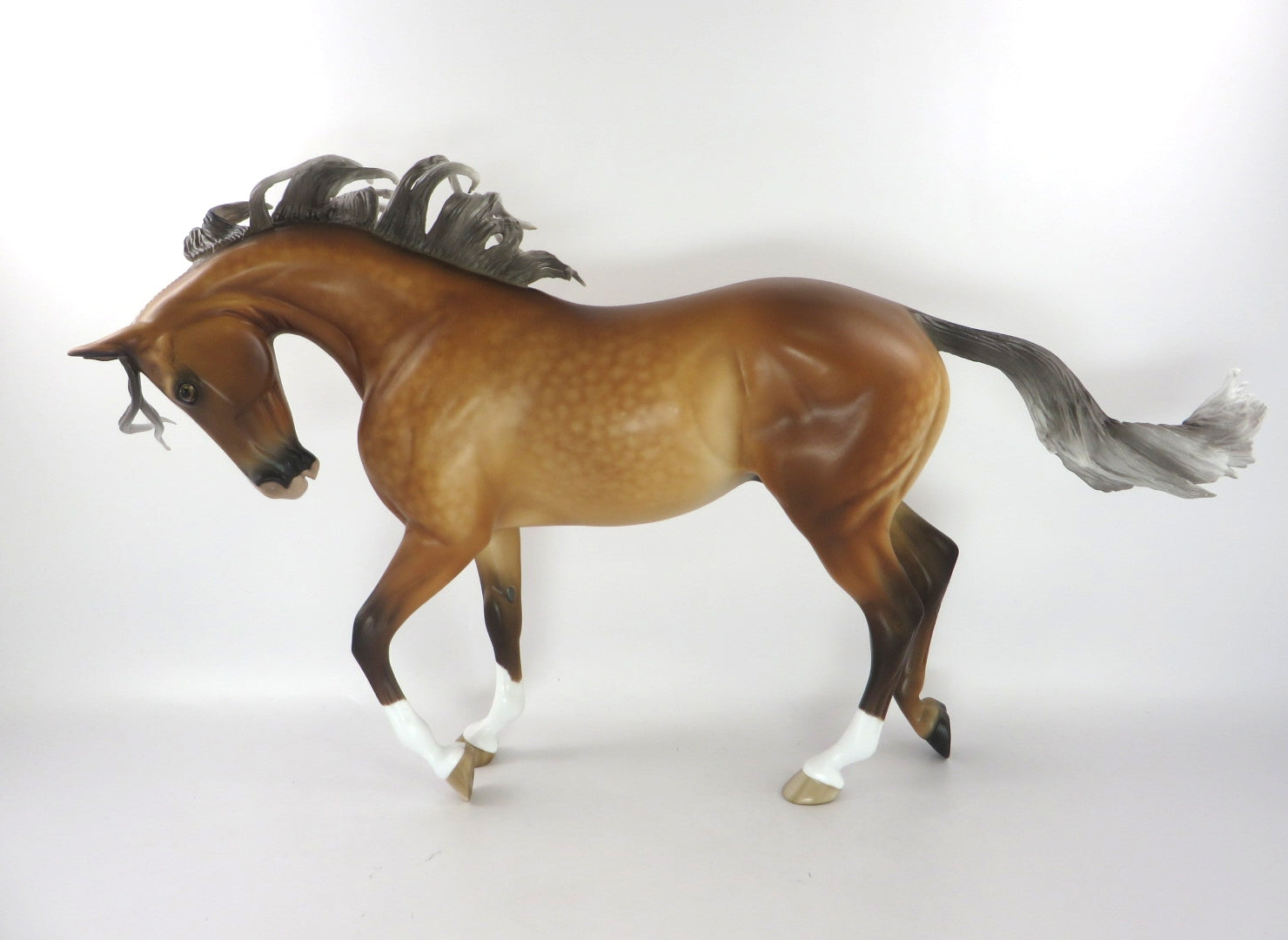 SCHNITZEL - OOAK STAR DAPPLE SILVER BAY CM THOROUGHBRED BY SHERYL LEISURE WHS19