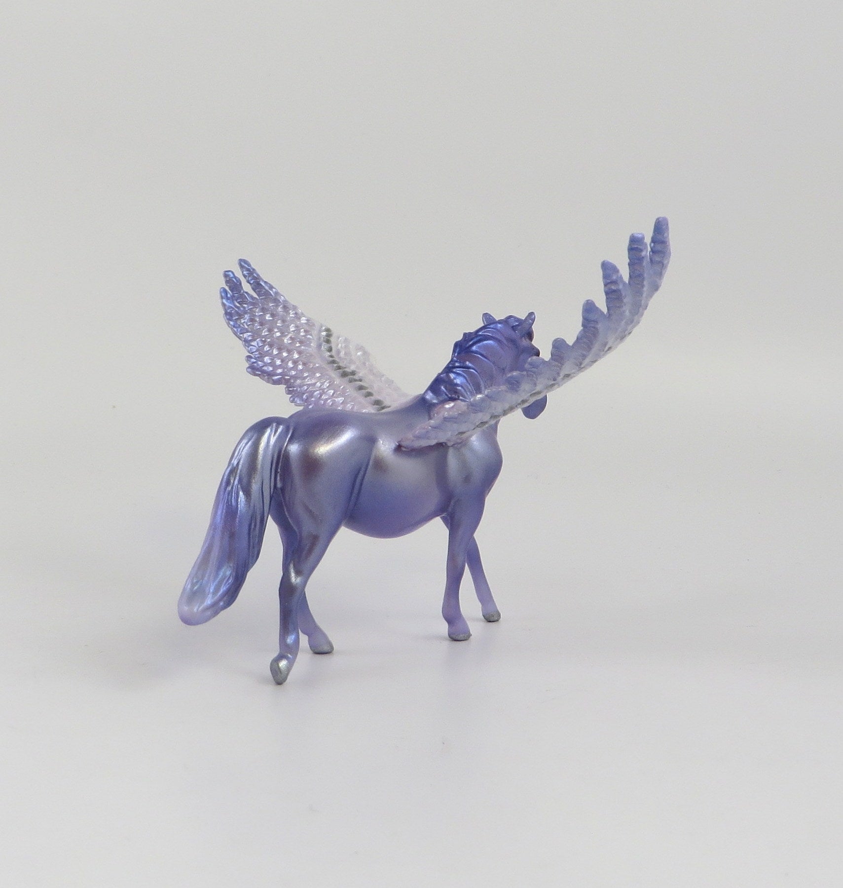 SHEBAH-OOAK LAVENDER PEGASUS PONY CHIP MODEL HORSE EQ 19