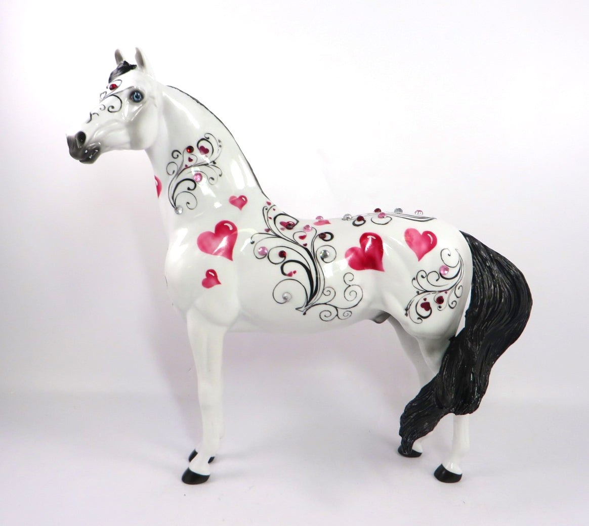 SIR VALENTINO - OOAK- WHITE VALENTINE DECORATOR MORGAN BY DAWN QUICK 1/14/20