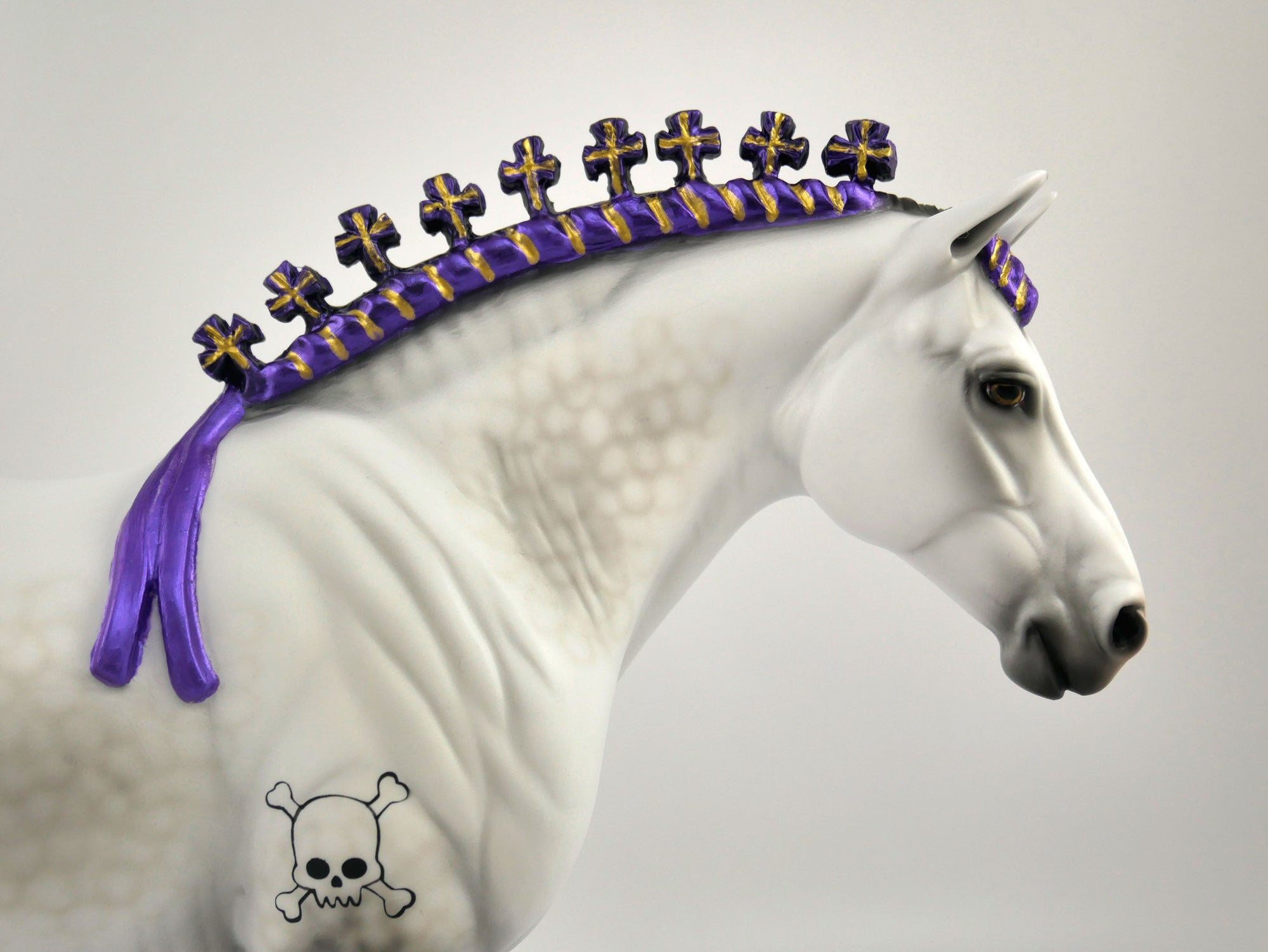 Skully-LE-15 Dapple Light Grey Bunny MM 2020