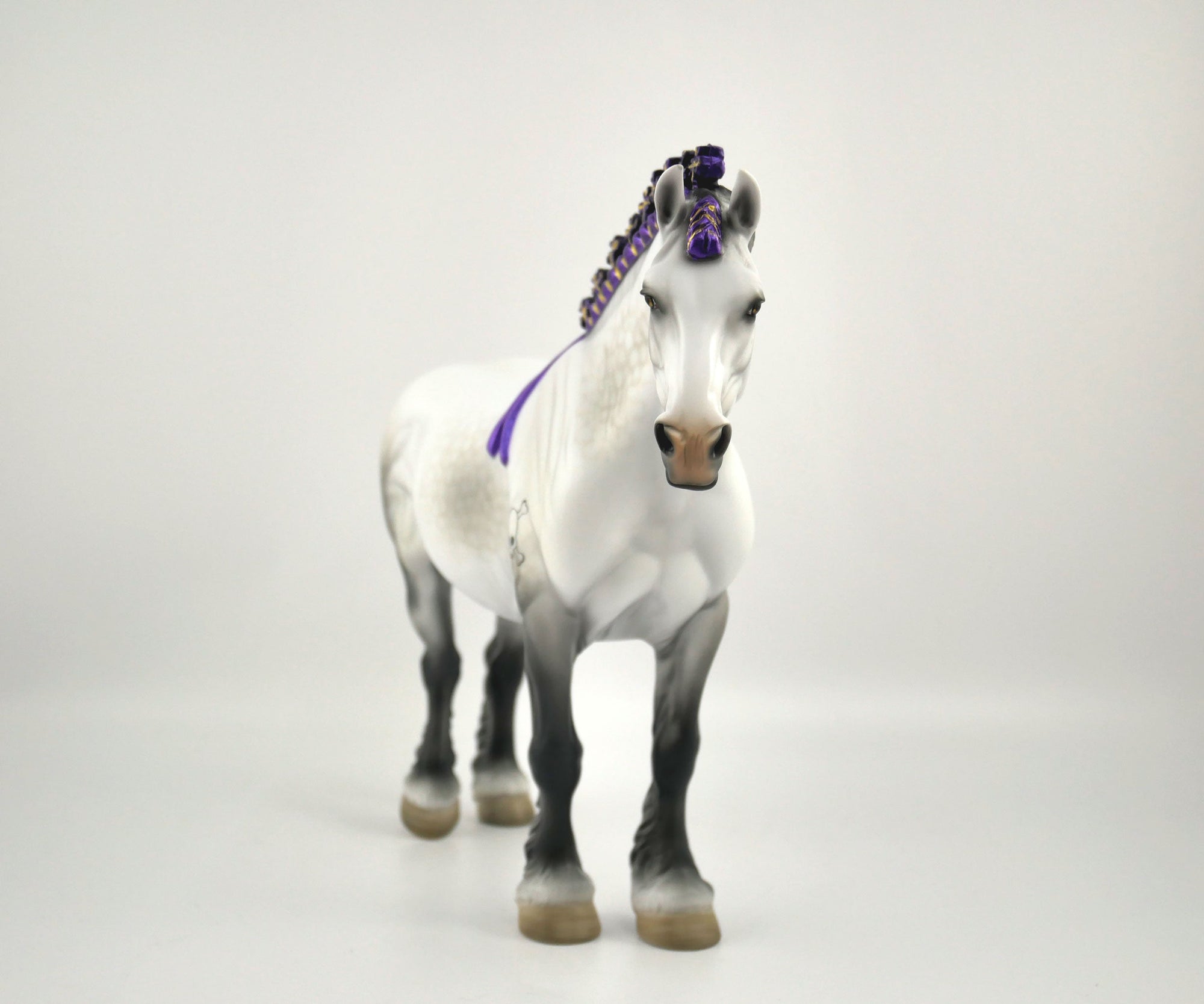 Skully-LE-15 Dapple Light Grey Bunny MM 2020